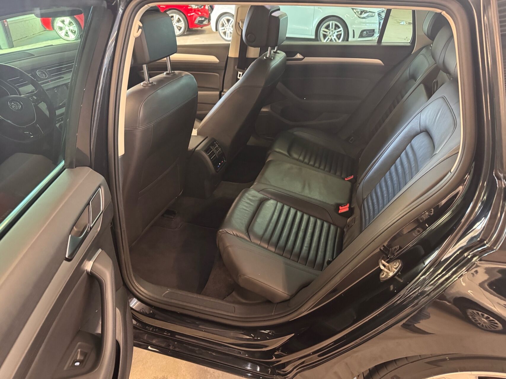 Billede af VW Passat Variant 1,6 TDI BMT Comfortline DSG 120HK Stc 7g Aut.