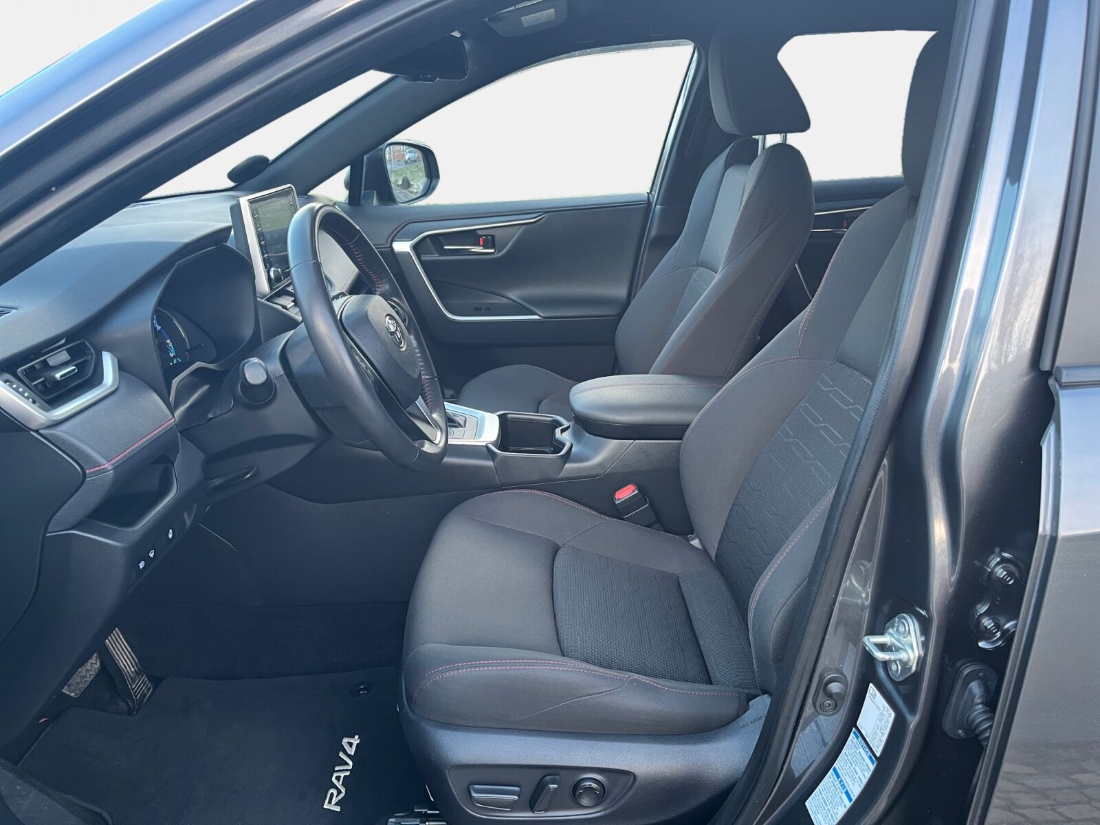 Billede af Toyota RAV4 Plug-in 2,5 Plugin-hybrid Active AWD 306HK 5d 6g Aut.