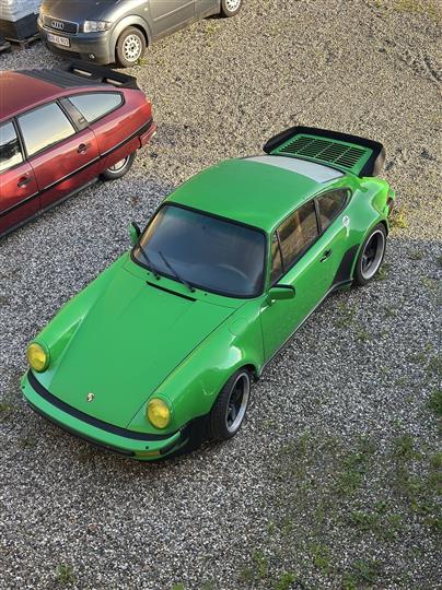 Porsche 911 2,7 184HK 2d