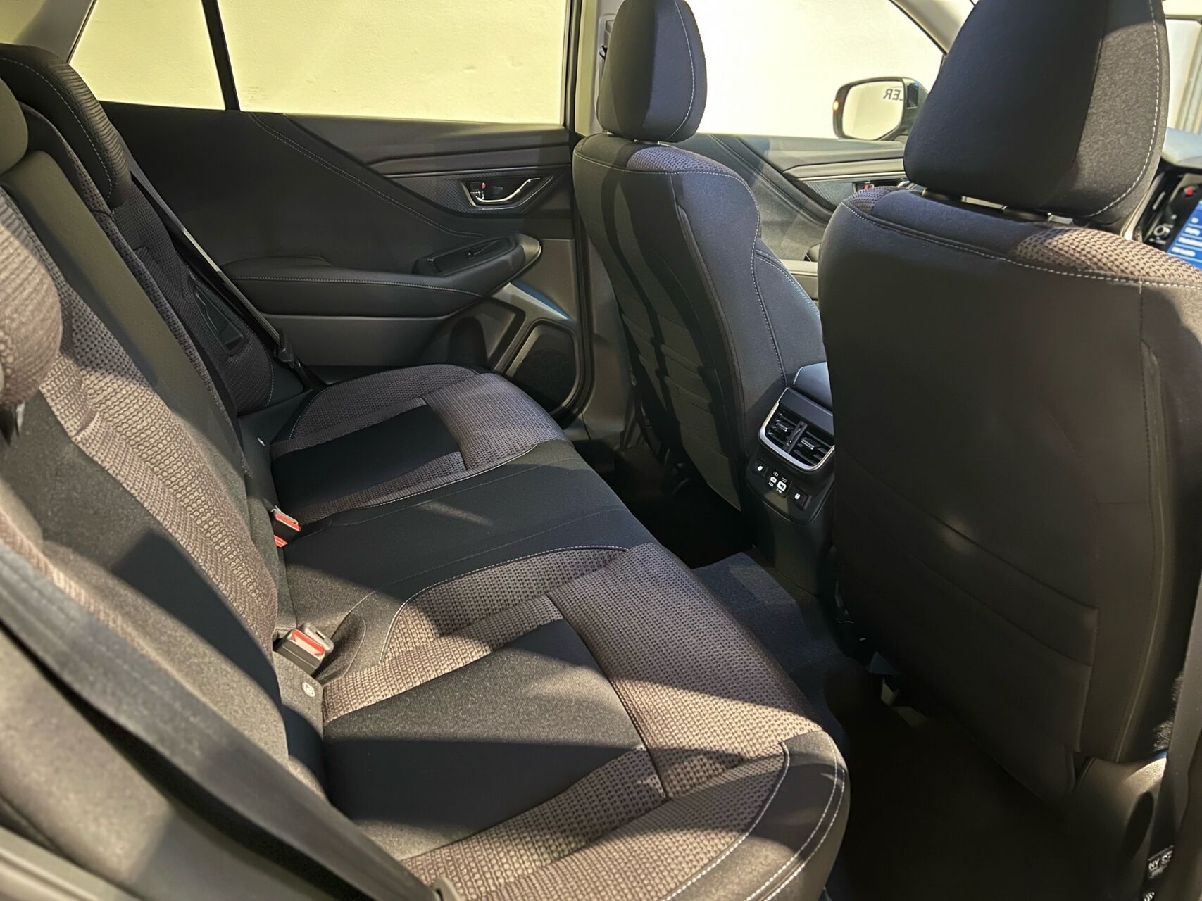 Billede af Subaru Outback 2,5 Adventure AWD Lineartronic 169HK Stc 6g Aut.