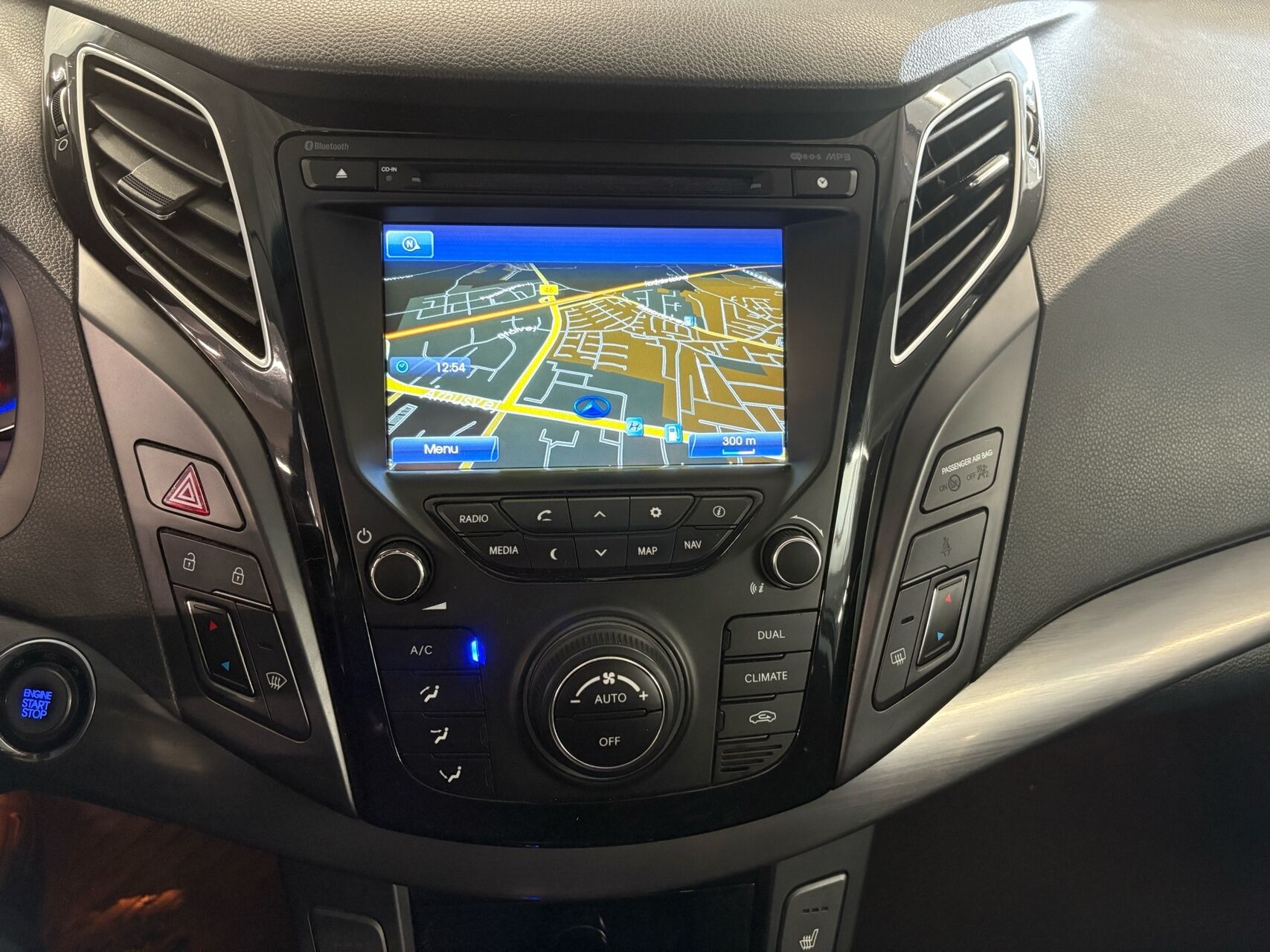 Billede af Hyundai i40 1,7 CRDi Premium 136HK Stc 6g Aut.