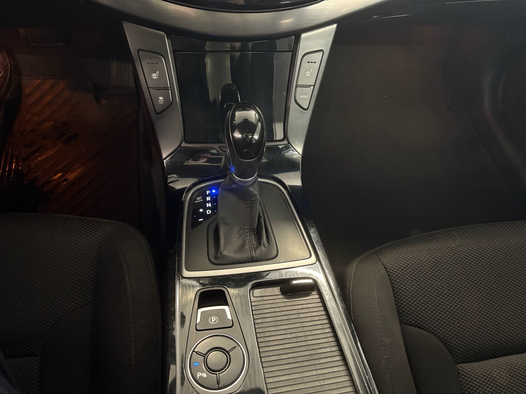 Billede af Hyundai i40 1,7 CRDi Premium 136HK Stc 6g Aut.