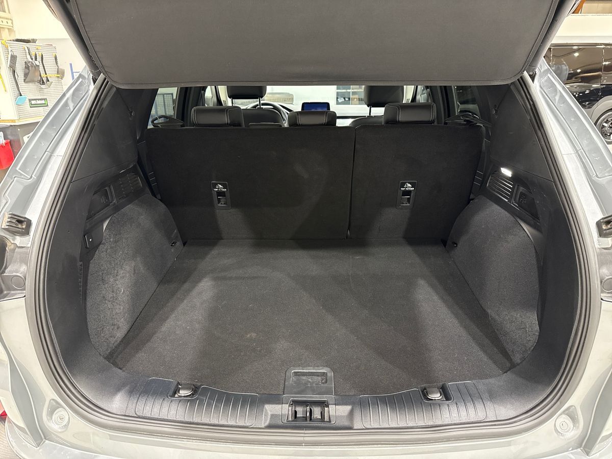 Billede af Ford Kuga 2,5 Plugin-hybrid Titanium X CVT 225HK 5d Trinl. Gear