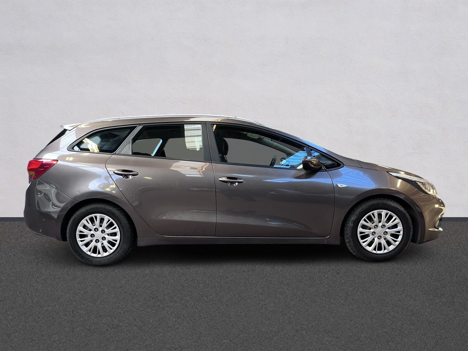 Billede af Kia Ceed SW 1,6 GDI Active Plus 135HK Stc 6g