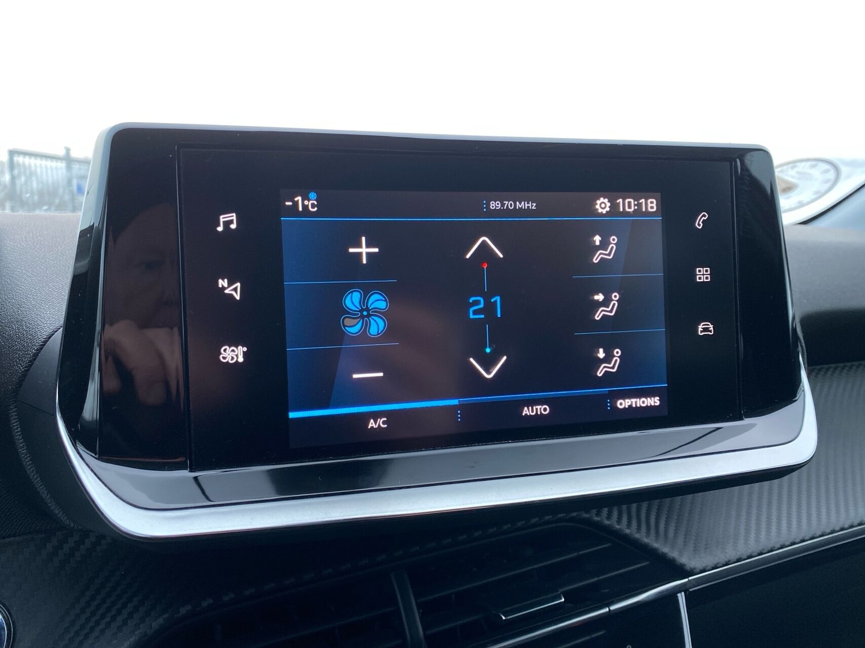 Billede af Peugeot 208 1,2 PureTech Allure+ EAT8 100HK 5d 8g Aut.