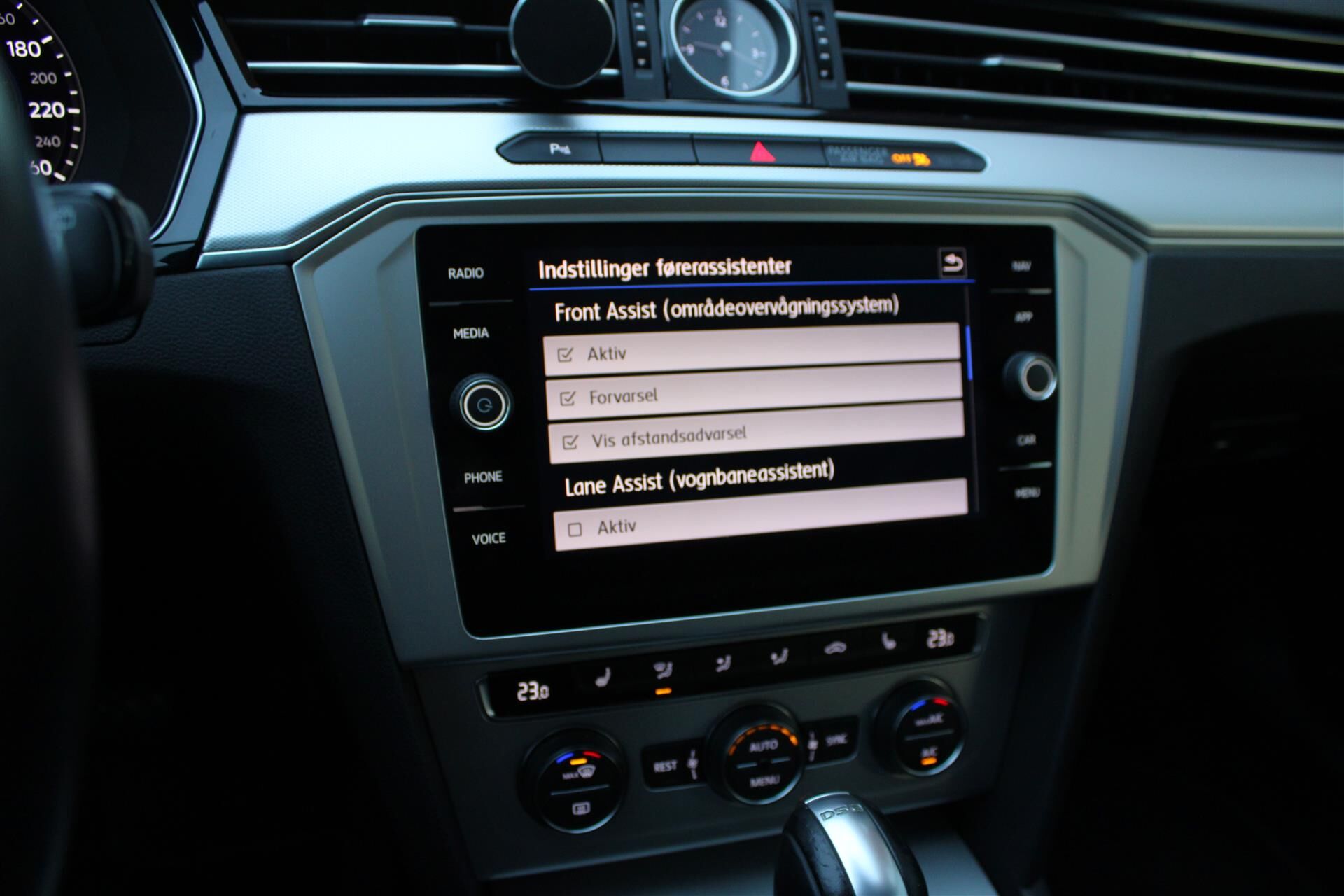 Billede af VW Passat Variant 1,4 TSI BMT ACT Comfortline Premium DSG 150HK Stc 7g Aut.