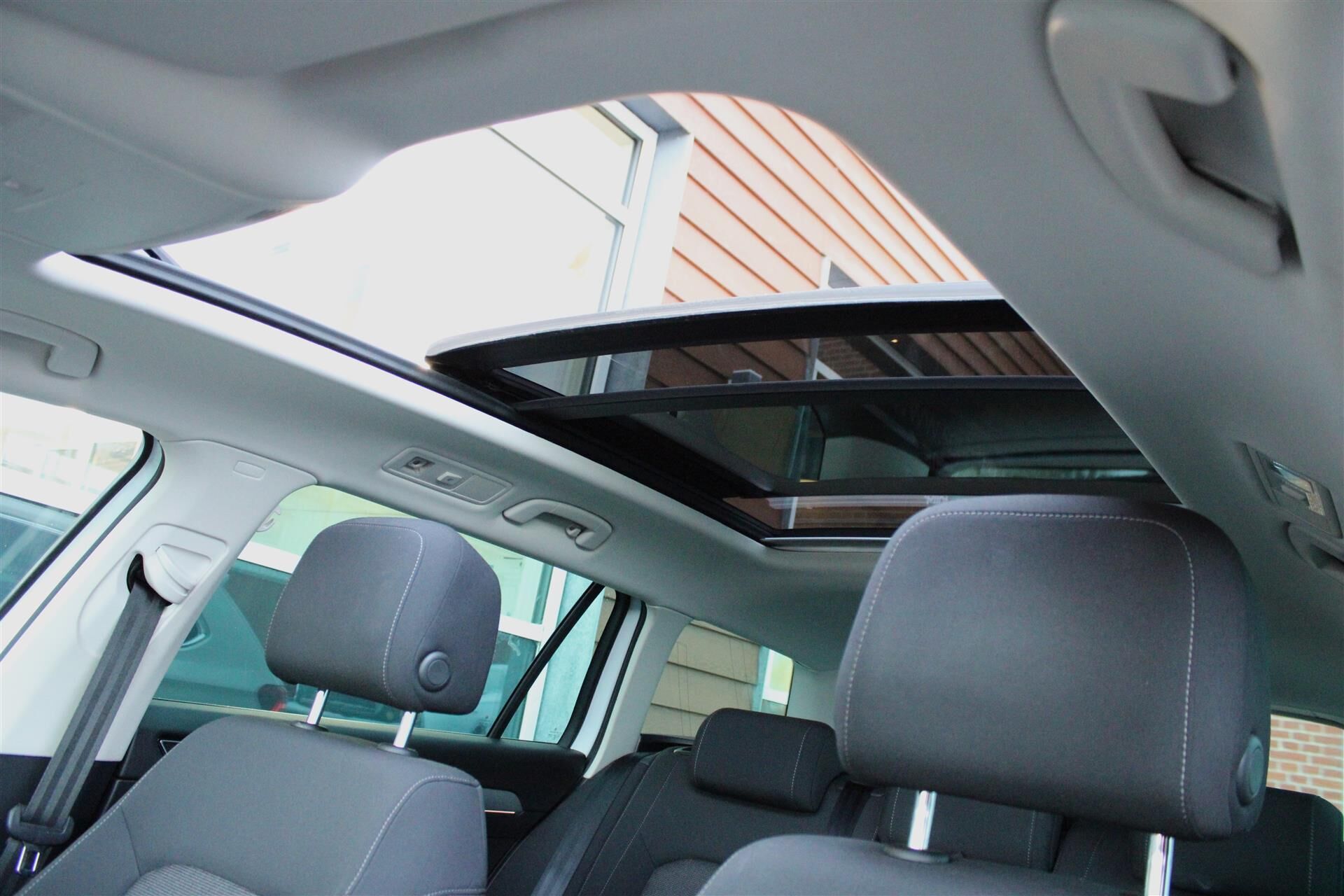 Billede af VW Passat Variant 1,4 TSI BMT ACT Comfortline Premium DSG 150HK Stc 7g Aut.