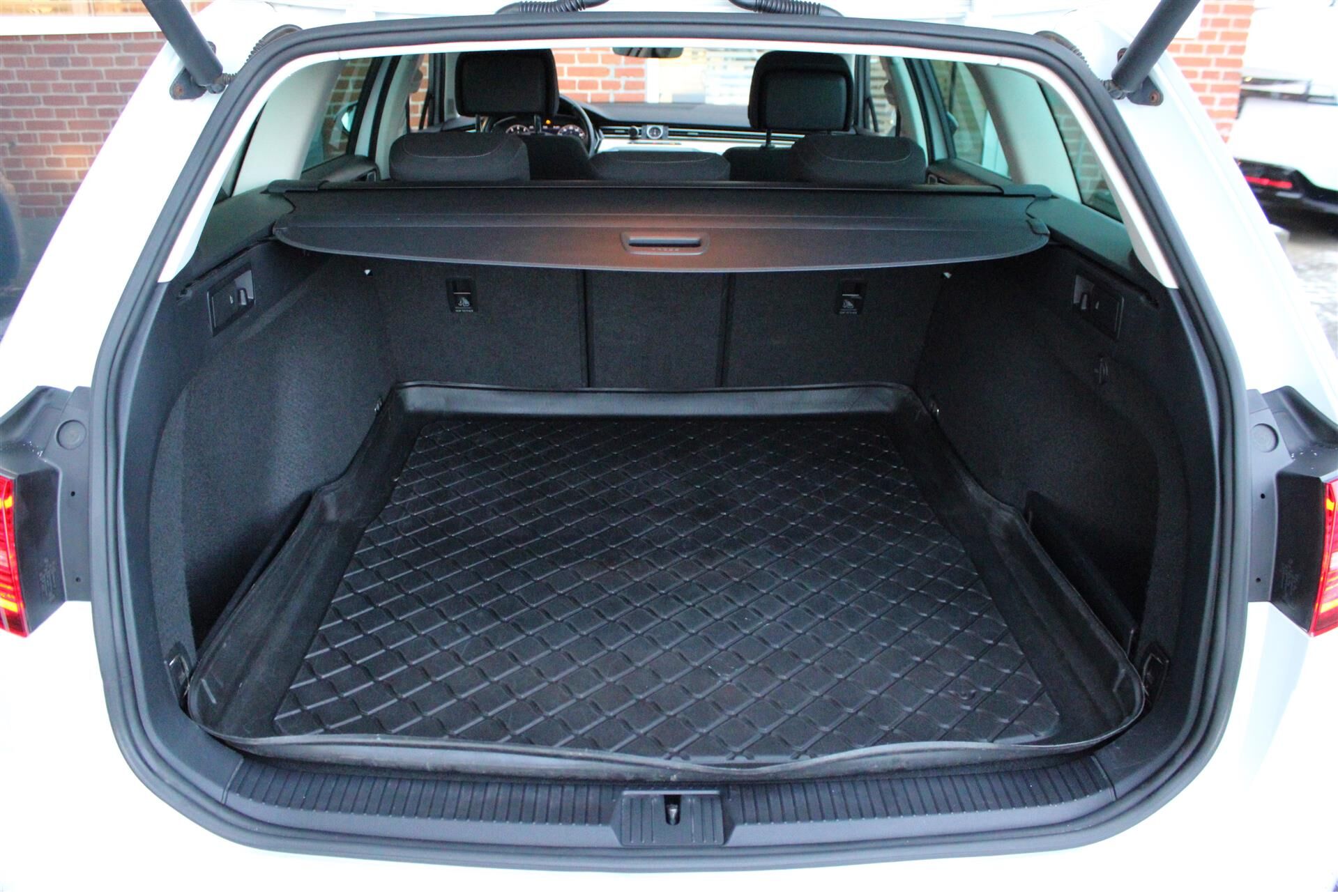 Billede af VW Passat Variant 1,4 TSI BMT ACT Comfortline Premium DSG 150HK Stc 7g Aut.