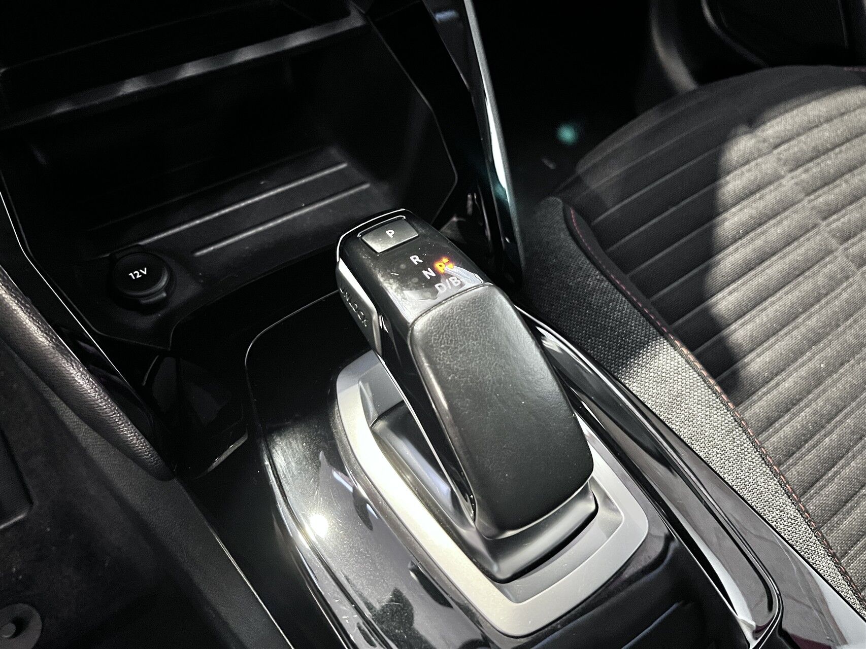 Billede af Peugeot e-208 EL Active 136HK 5d Aut.