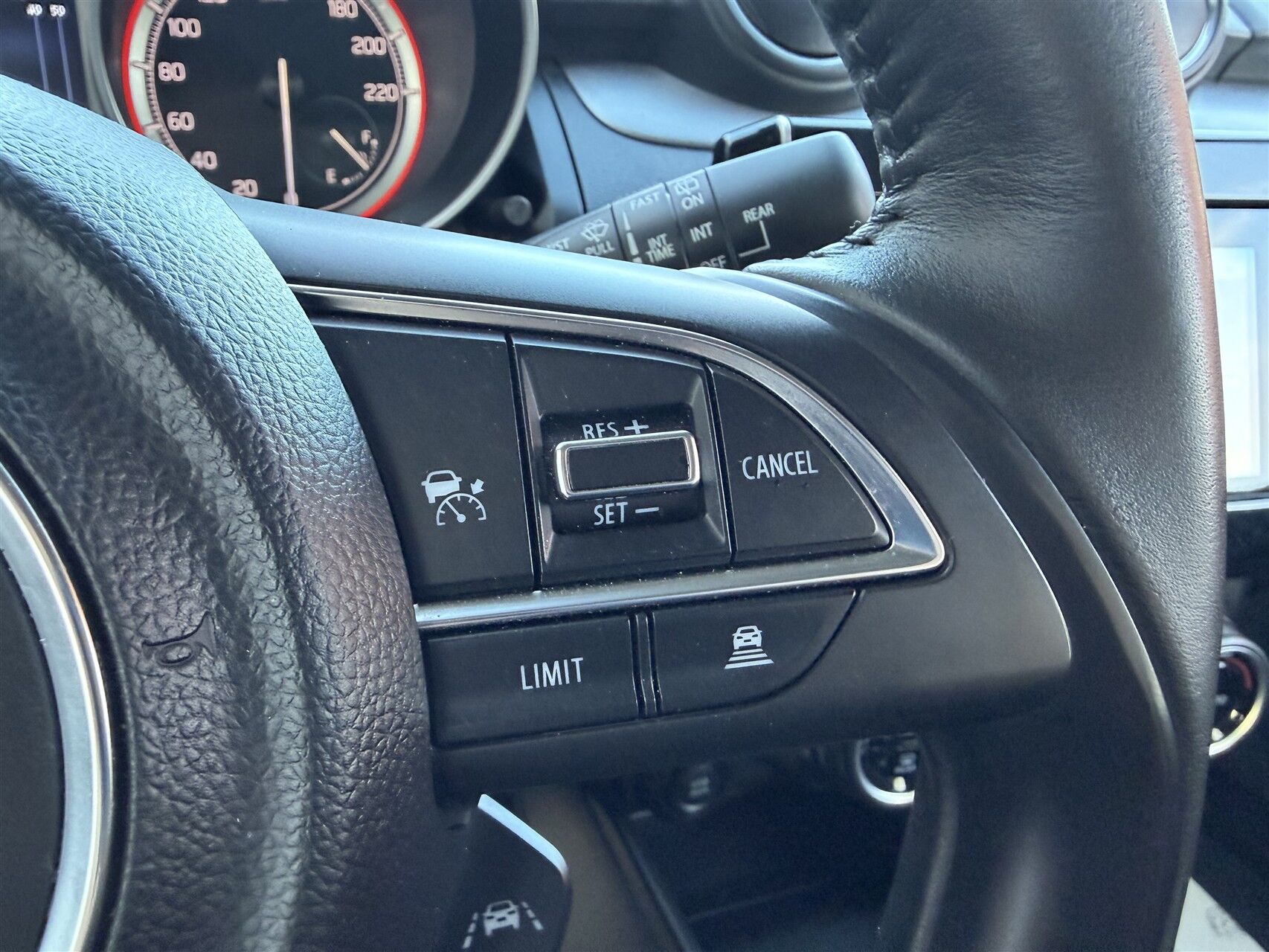 Billede af Suzuki Swift 1,2 Dualjet  Mild hybrid Exclusive AEB 83HK 5d