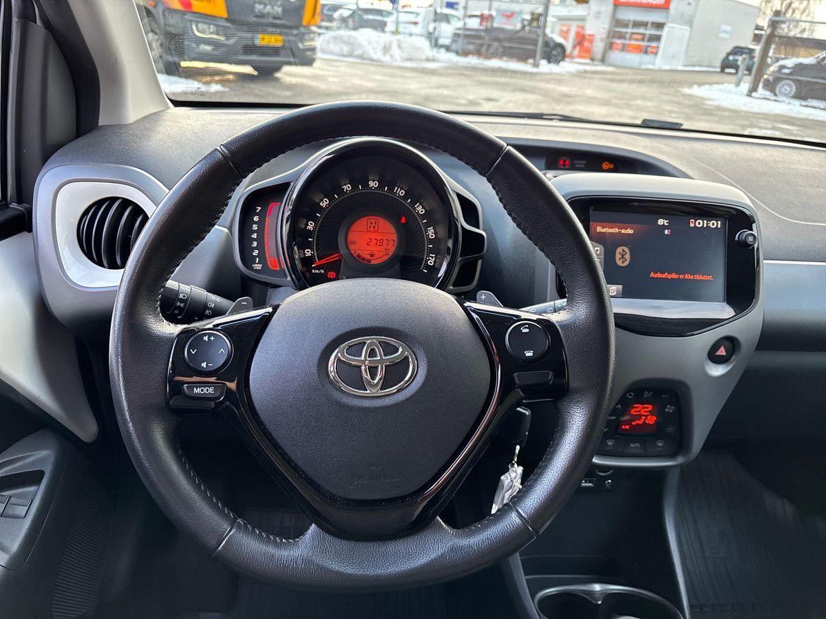 Billede af Toyota Aygo 1,0 VVT-I X-Press X-Shift 72HK 5d Aut.