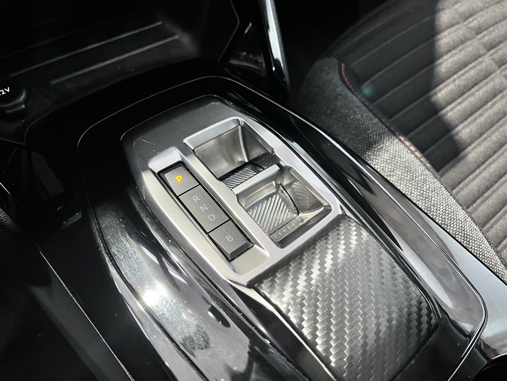 Billede af Peugeot e-208 EL Active 136HK 5d Aut.