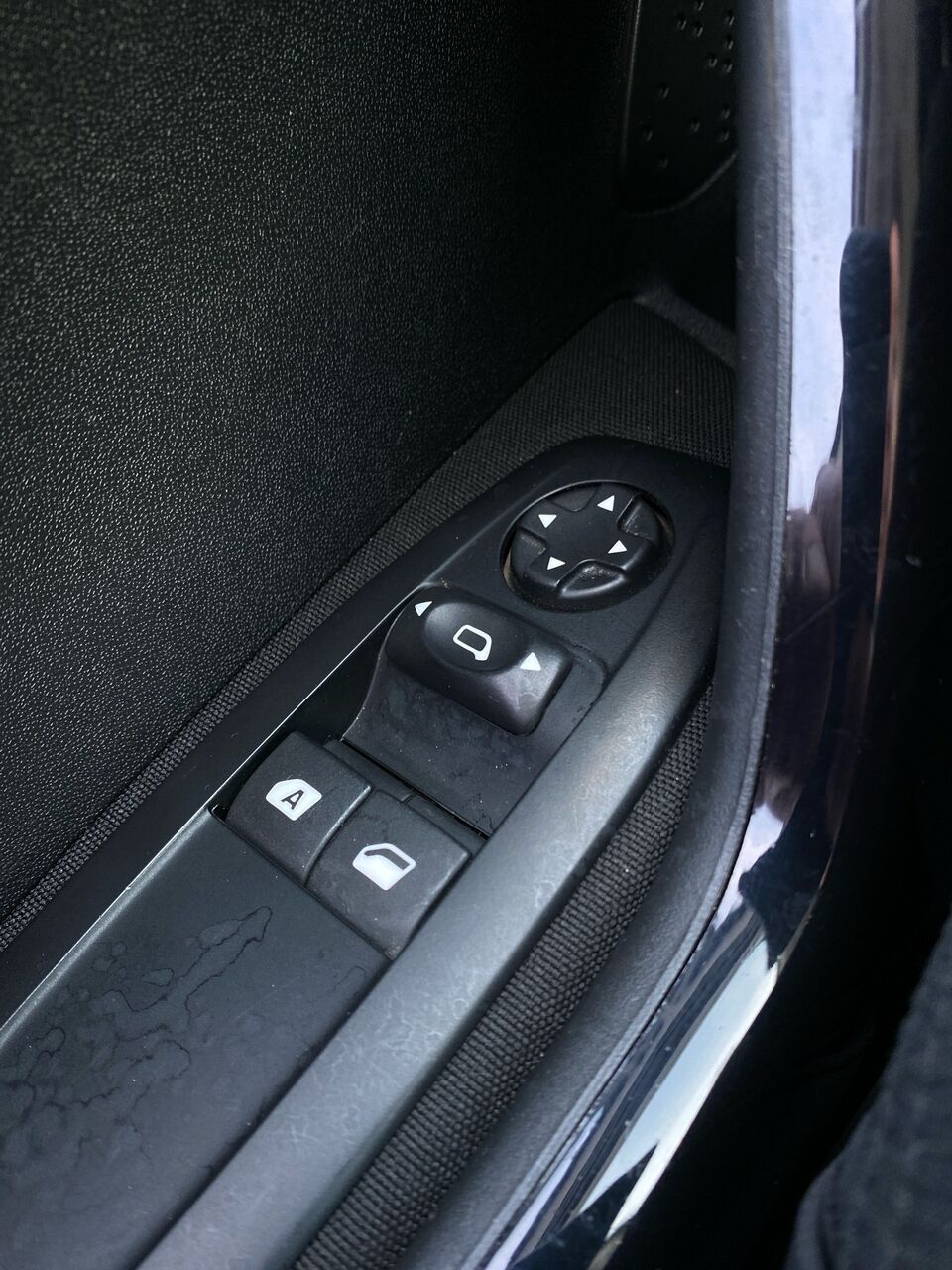 Billede af Peugeot 208 1,6 BlueHDi Chili Plus 100HK 5d