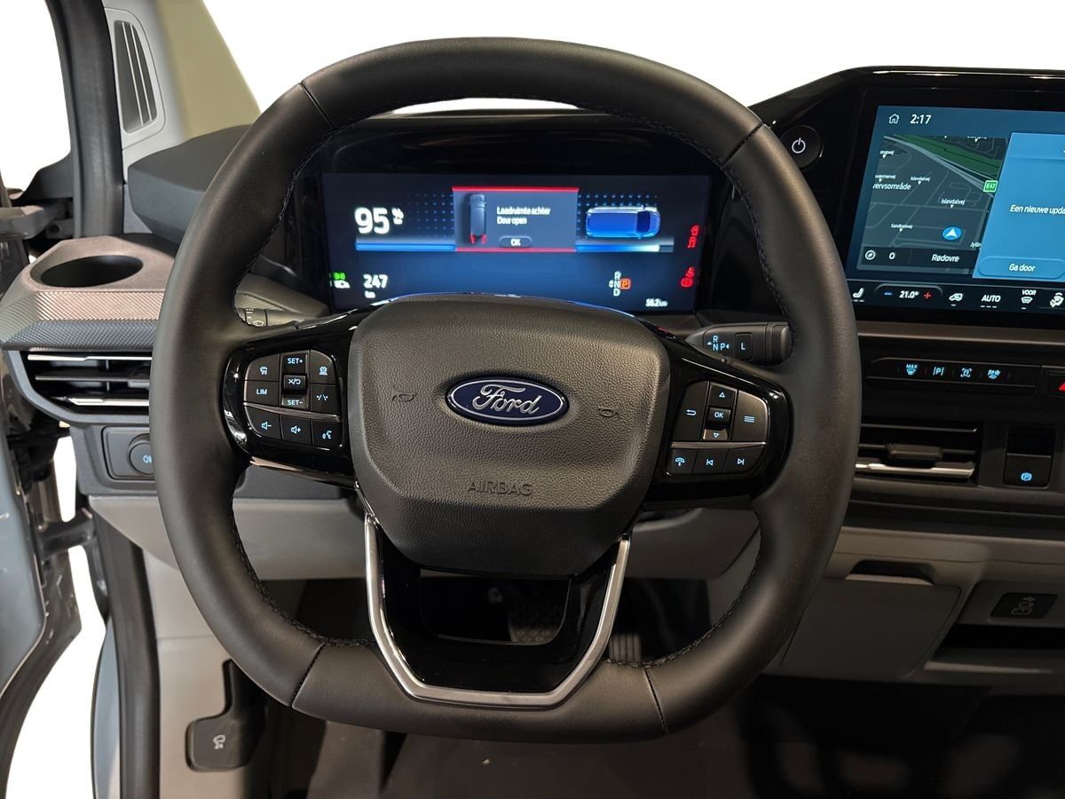 Billede af Ford E-Transit Custom 340 L2H1 EL Limited 218HK Van Aut.