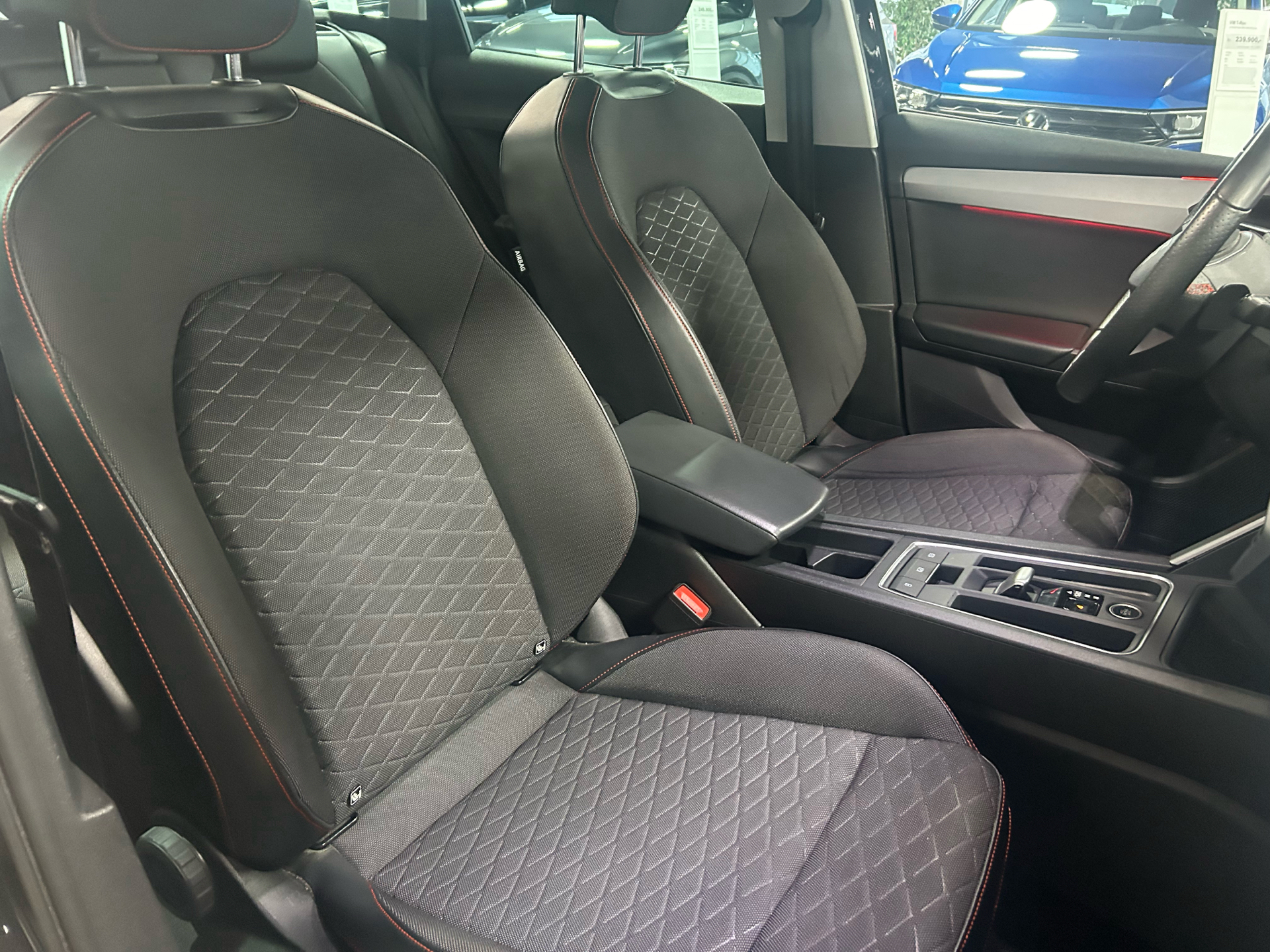 Billede af Seat Leon Sportstourer 1,4 e-Hybrid FR DSG 204HK Stc 6g Aut.