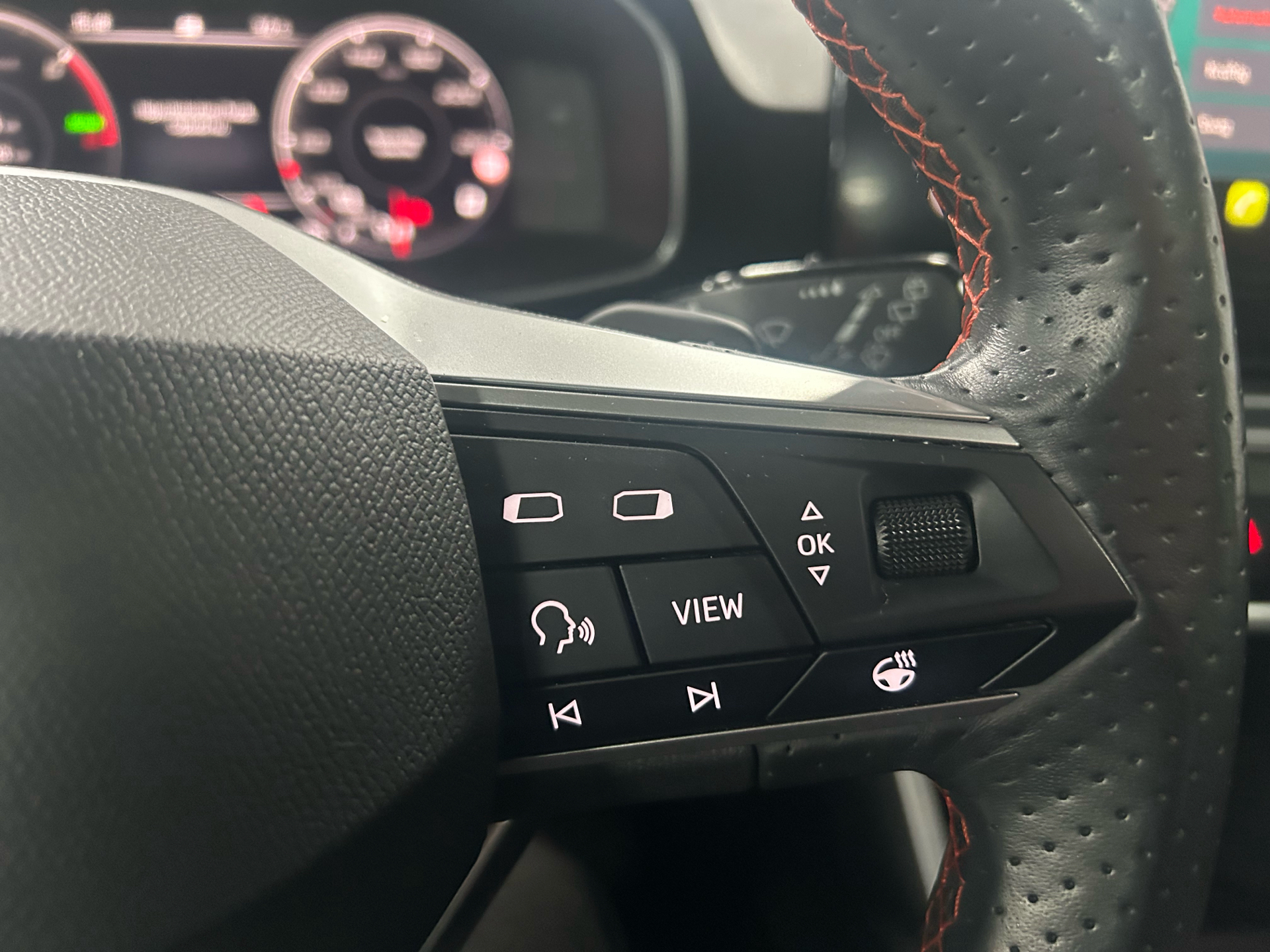 Billede af Seat Leon Sportstourer 1,4 e-Hybrid FR DSG 204HK Stc 6g Aut.