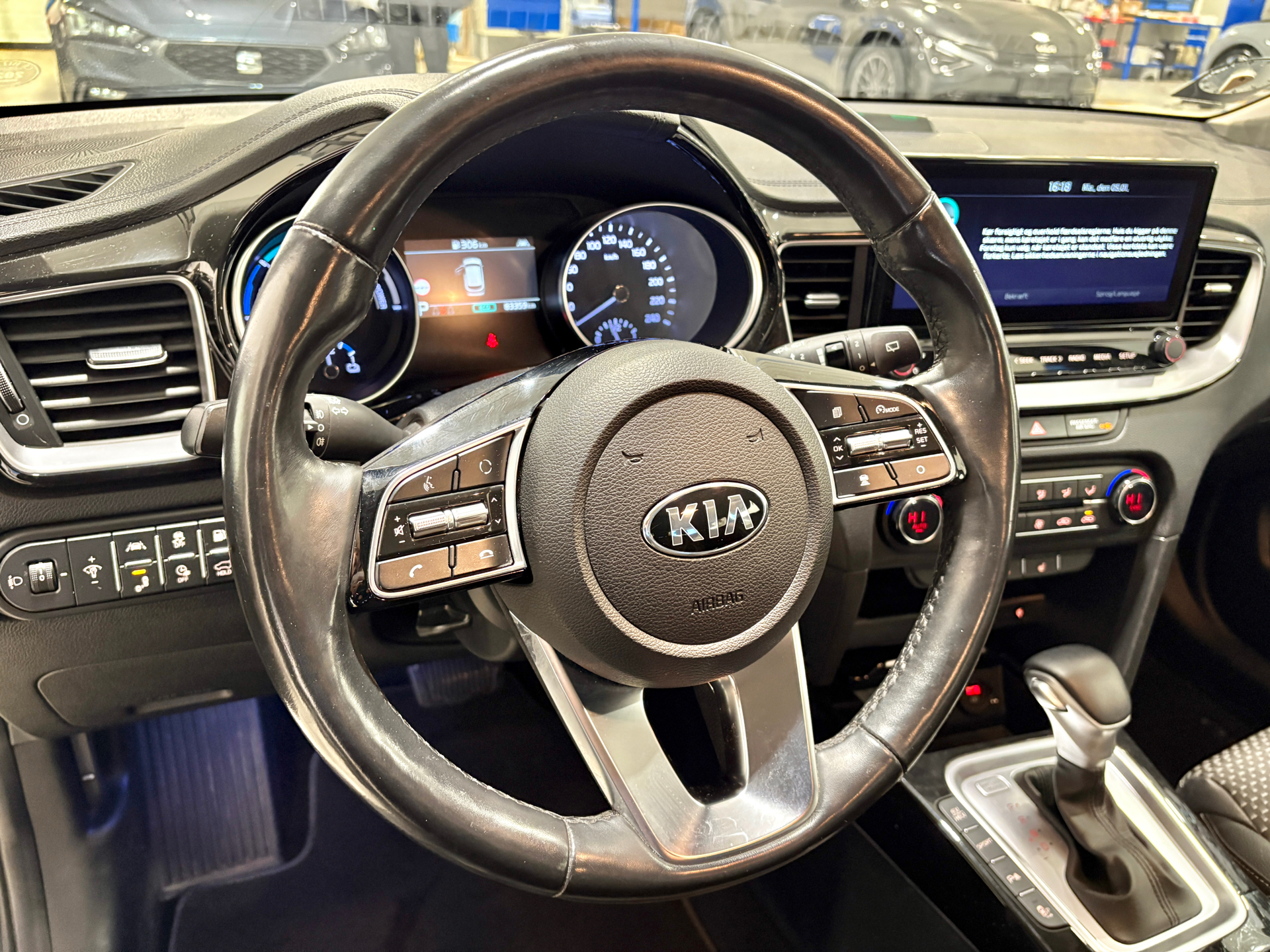 Billede af Kia Ceed SW 1,6 GDI PHEV  Plugin-hybrid Plus DCT 141HK Stc 6g Aut.