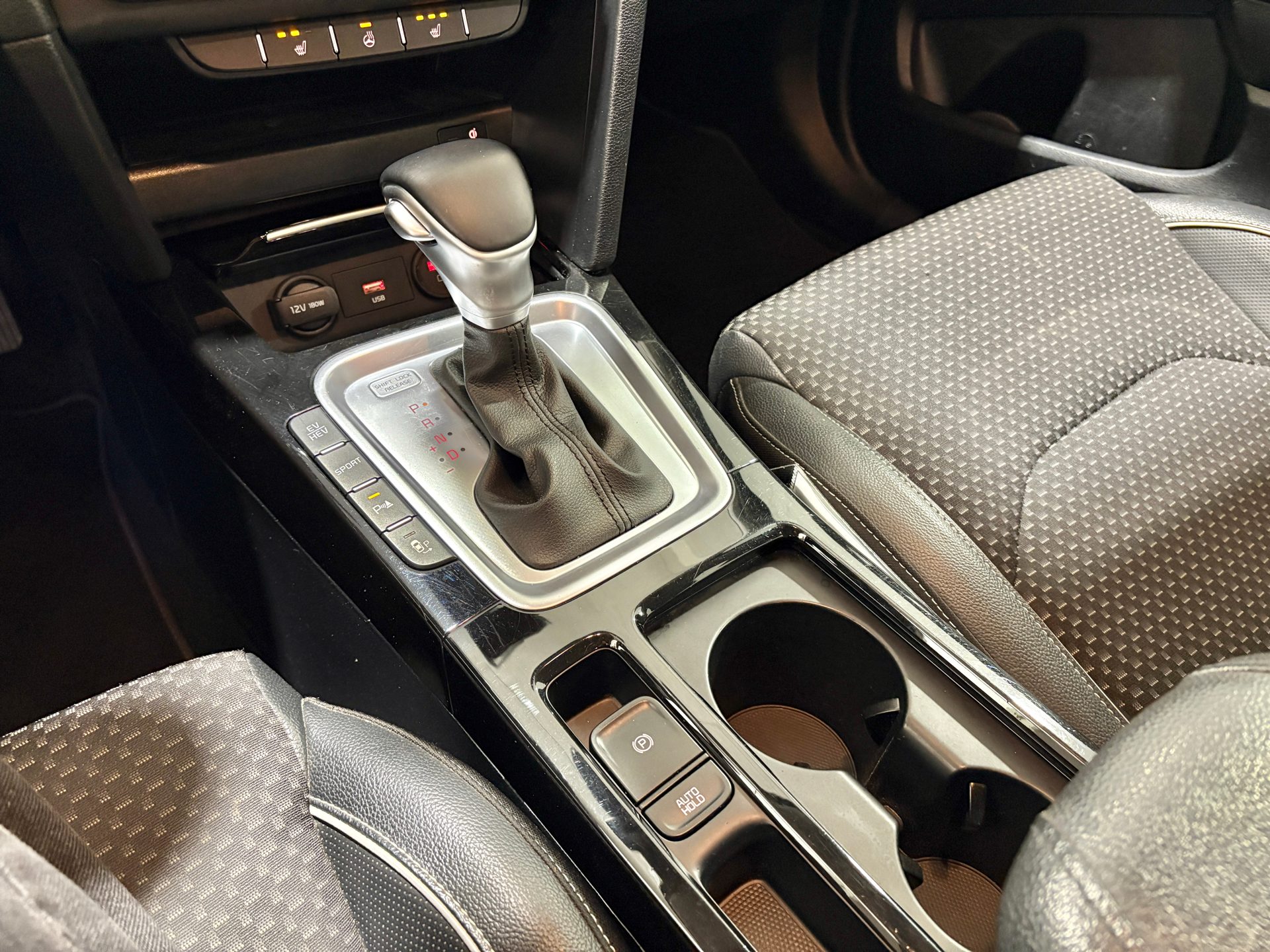 Billede af Kia Ceed SW 1,6 GDI PHEV  Plugin-hybrid Plus DCT 141HK Stc 6g Aut.