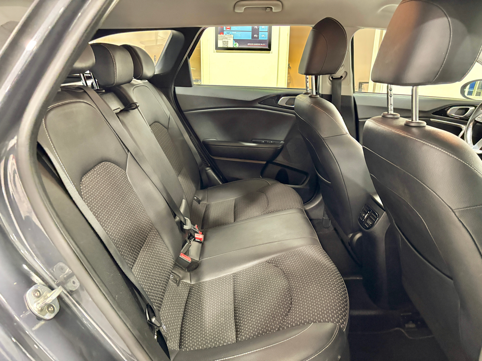 Billede af Kia Ceed SW 1,6 GDI PHEV  Plugin-hybrid Plus DCT 141HK Stc 6g Aut.