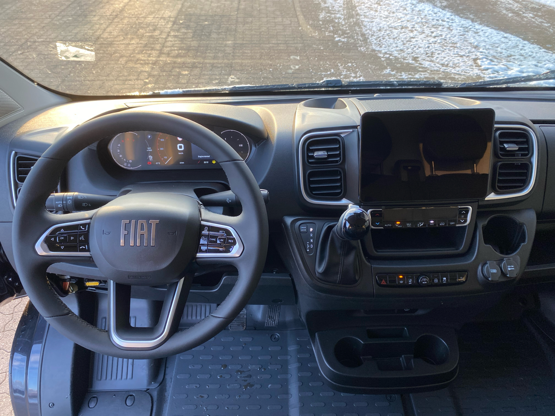 Billede af Fiat Ducato 35M L3H2 2,2 Multijet Pro+ 180HK Van 8g Aut.