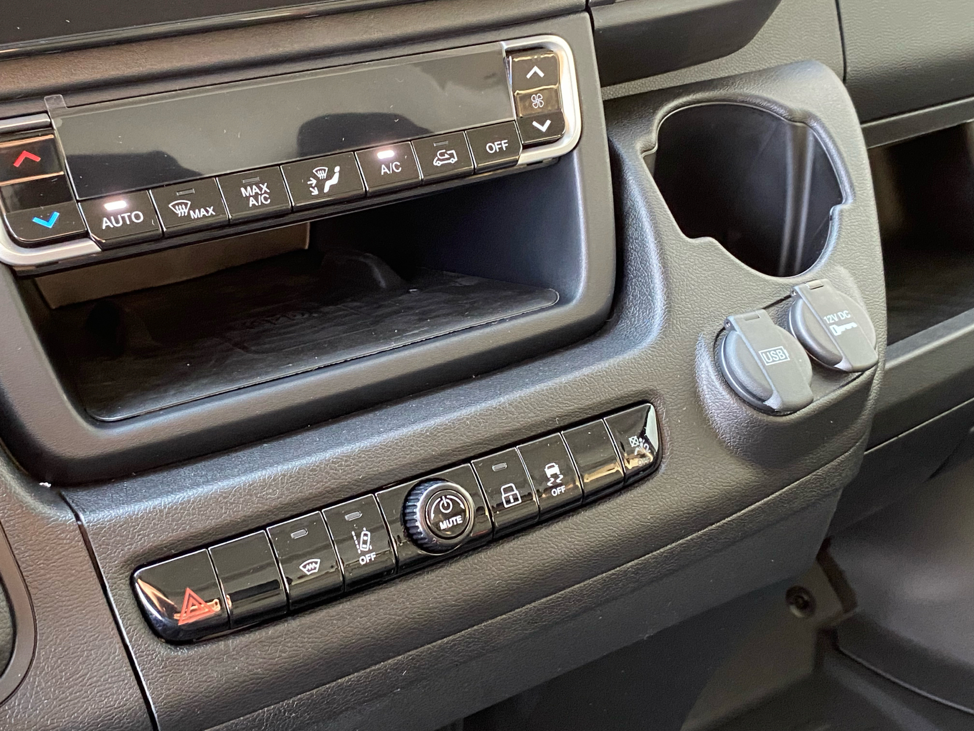 Billede af Fiat Ducato 35M L3H2 2,2 Multijet Pro+ 180HK Van 8g Aut.