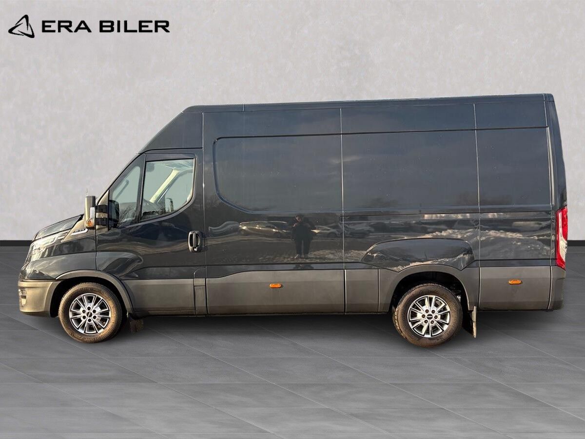 Billede af Iveco Daily 35S21 12m3 3,0 D Hi-Matic 210HK Van 8g Aut.