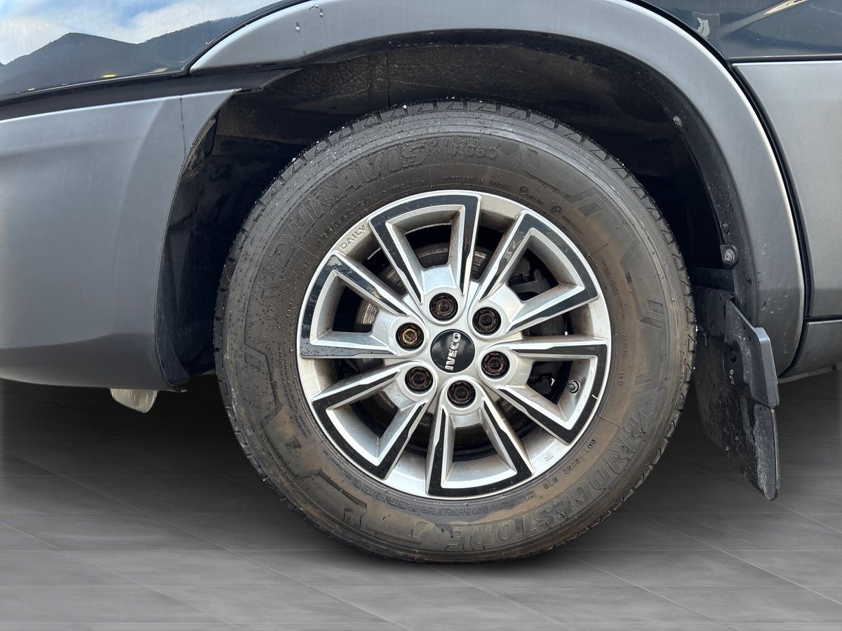 Billede af Iveco Daily 35S21 12m3 3,0 D Hi-Matic 210HK Van 8g Aut.