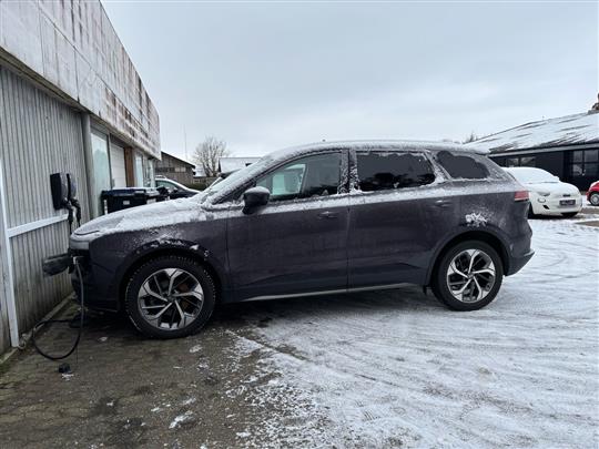 Aiways U5 EL Premium 204HK 5d Aut.