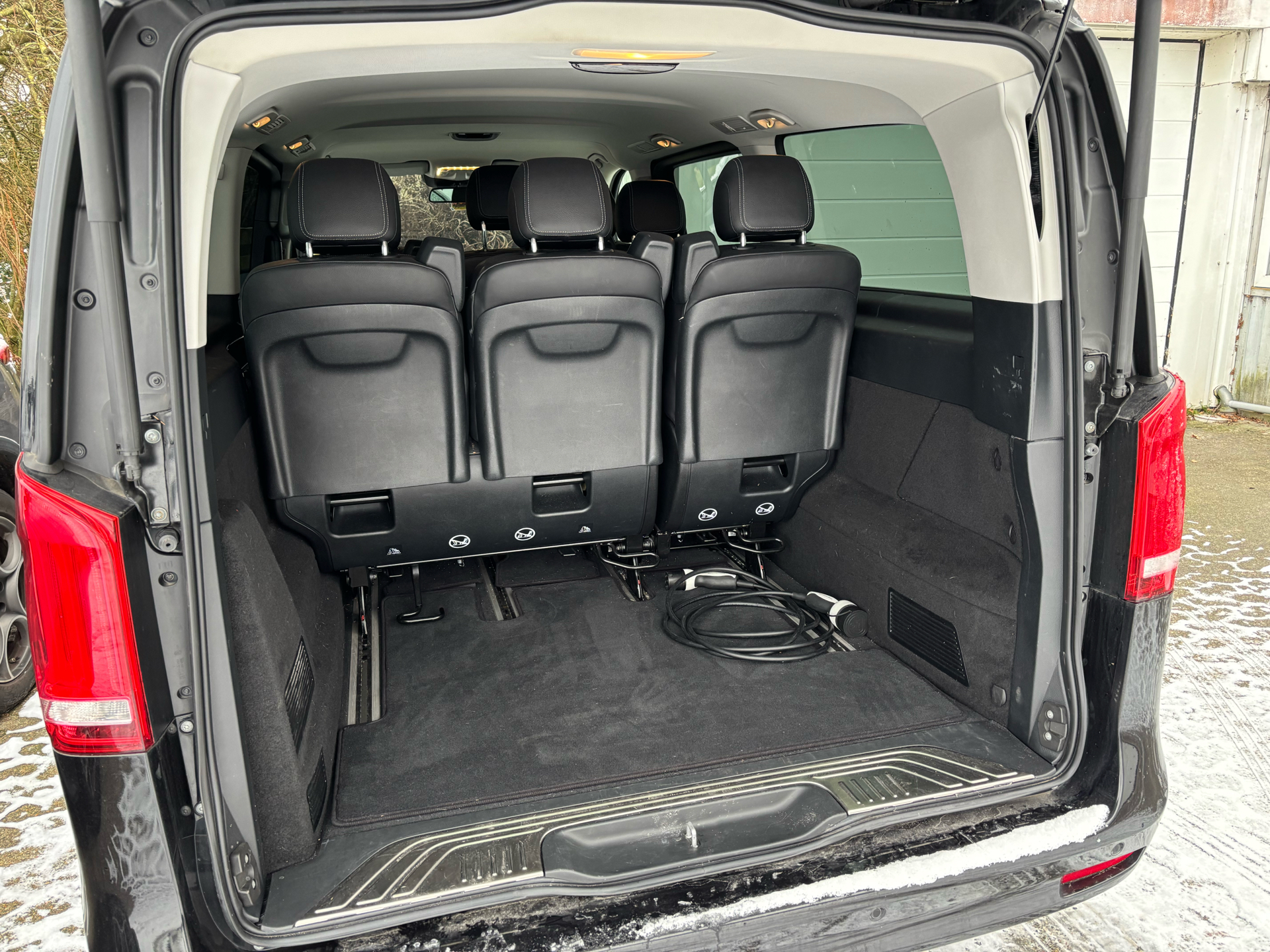 Billede af Mercedes-Benz EQV 300 Ekstra Lang EL Avantgarde 204HK Aut.