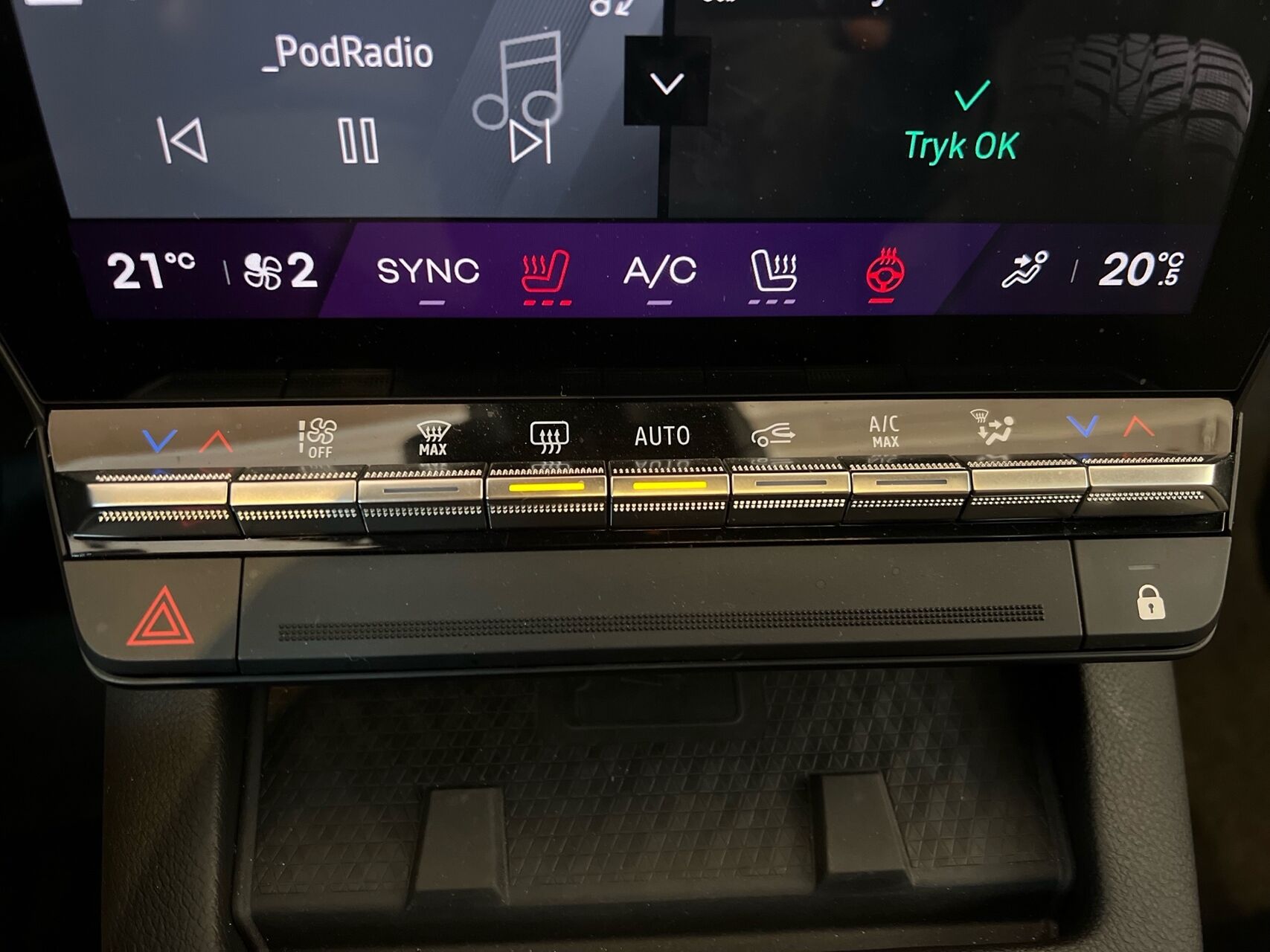 Billede af Renault Scénic E-TECH Techno 220HK Aut.