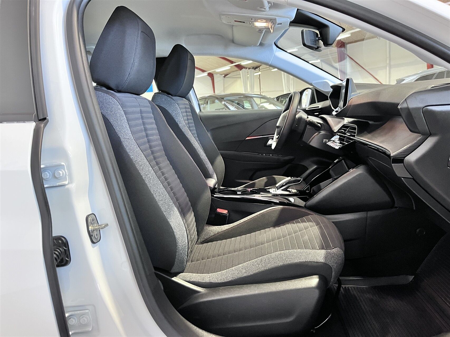 Billede af Peugeot e-208 EL Active 136HK 5d Aut.