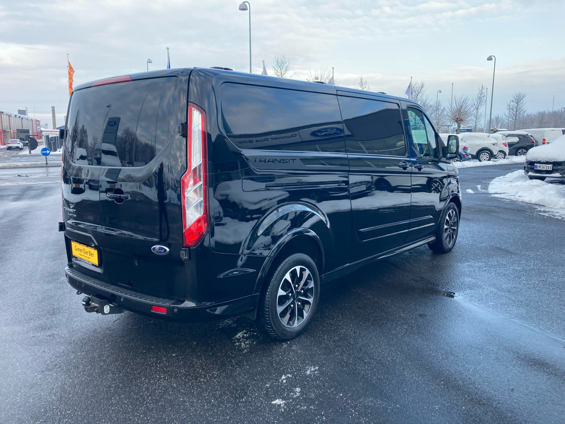 Billede af Ford Transit Custom 320 L2H1 2,0 TDCi Sport 185HK Van 6g Aut.