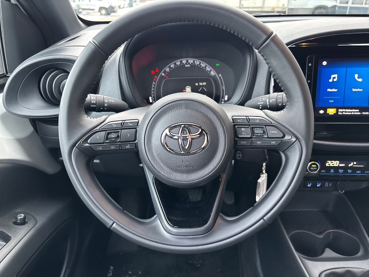 Billede af Toyota Aygo X 1,0 VVT-I Active 72HK 5d