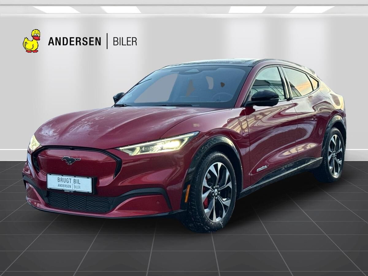 Billede af Ford Mustang Mach-E EL UR Premium AWD 351HK 5d Aut.