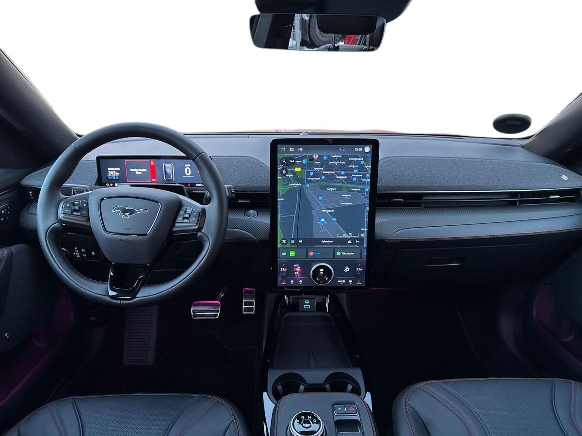 Billede af Ford Mustang Mach-E EL UR Premium AWD 351HK 5d Aut.