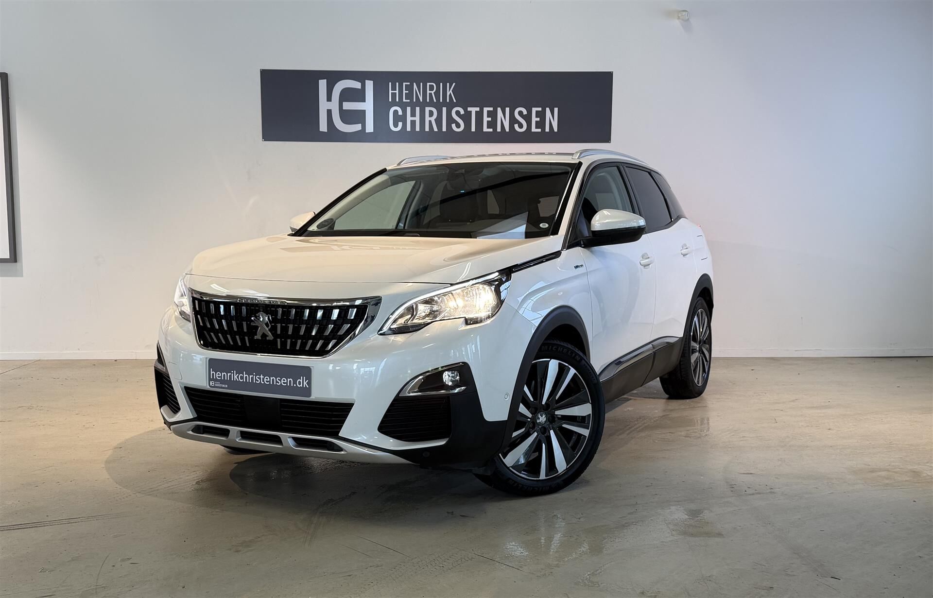 Billede af Peugeot 3008 1,6 PureTech  Plugin-hybrid Allure LTD EAT8 225HK 5d 8g Aut.