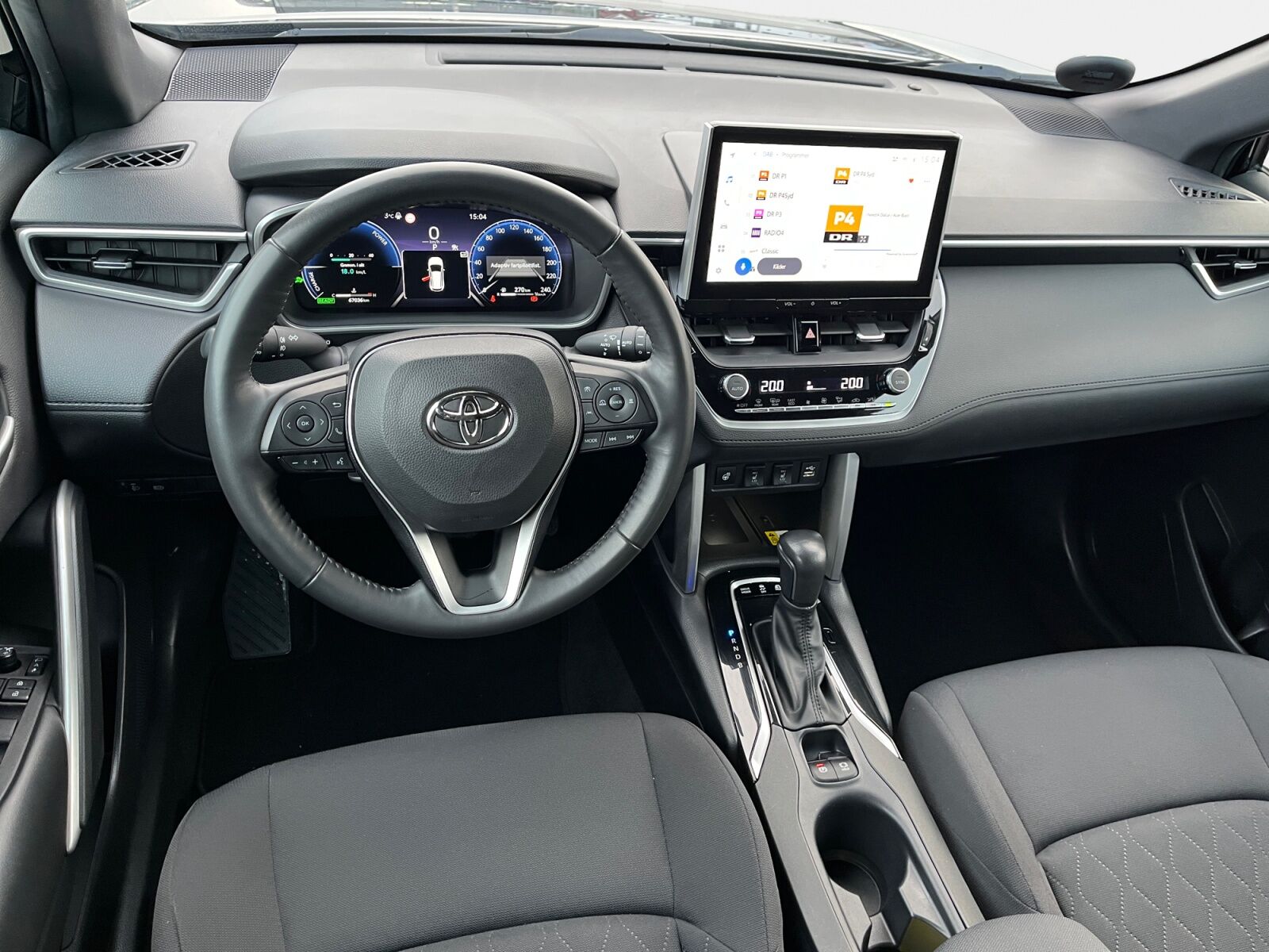 Billede af Toyota Corolla Cross 2,0 Hybrid Style Comfort E-CVT 197HK 5d Aut.