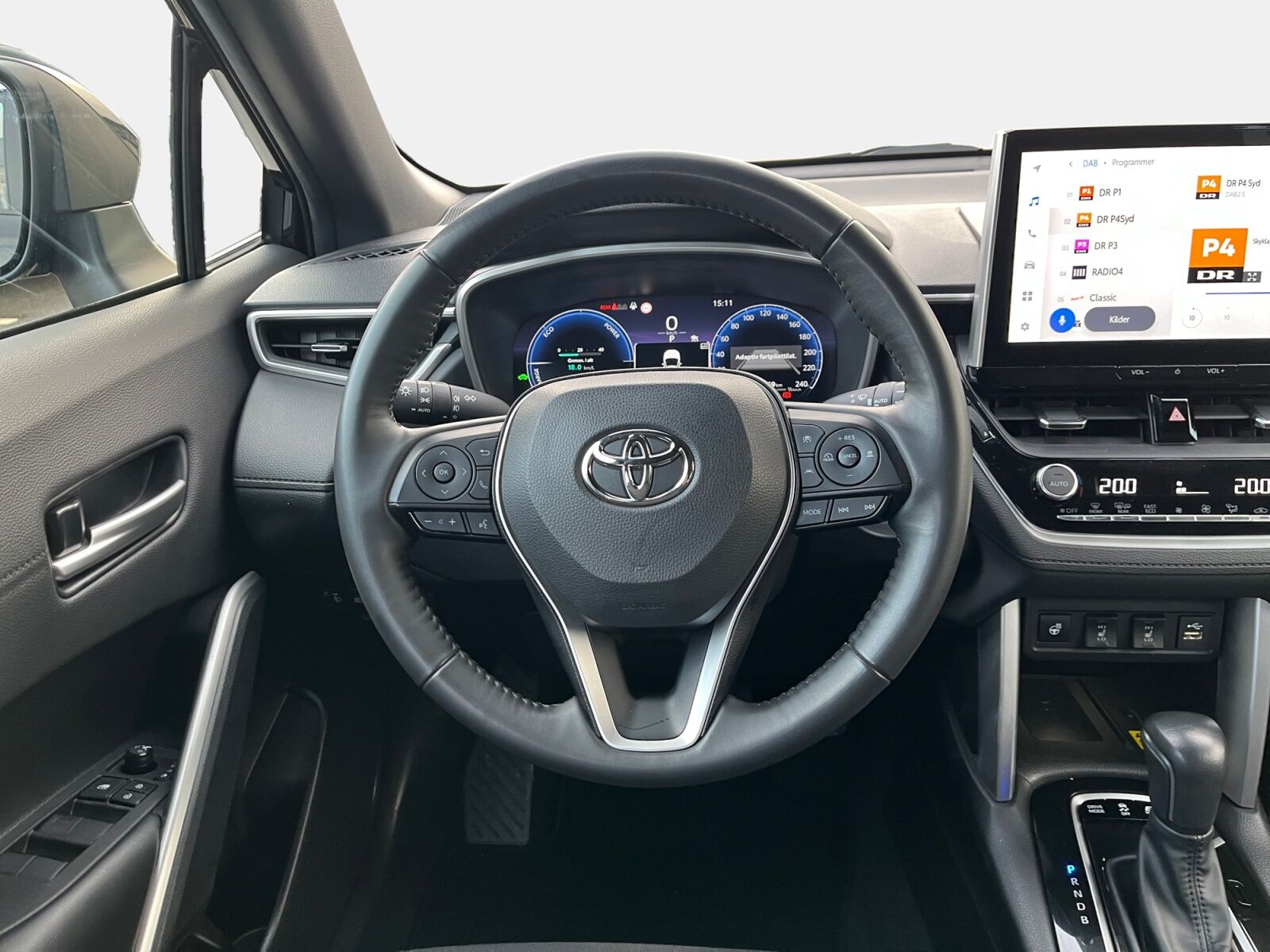 Billede af Toyota Corolla Cross 2,0 Hybrid Style Comfort E-CVT 197HK 5d Aut.