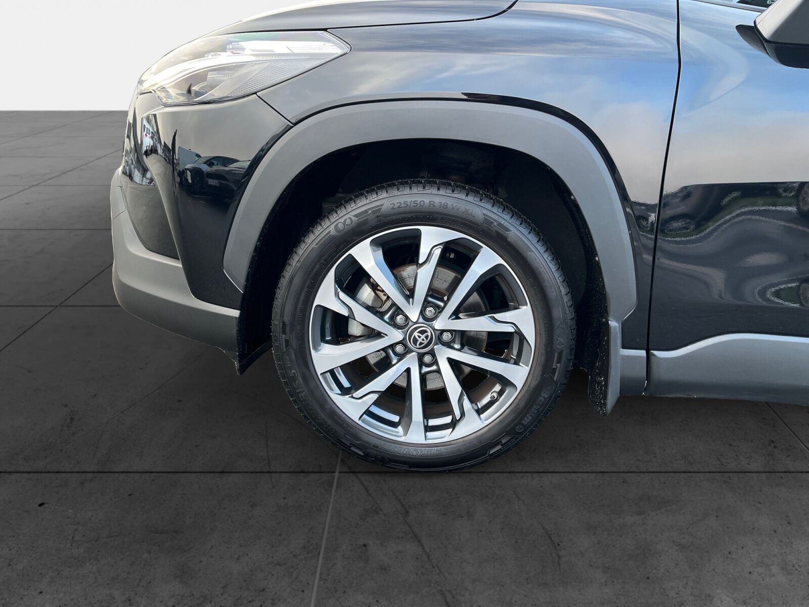 Billede af Toyota Corolla Cross 2,0 Hybrid Style Comfort E-CVT 197HK 5d Aut.