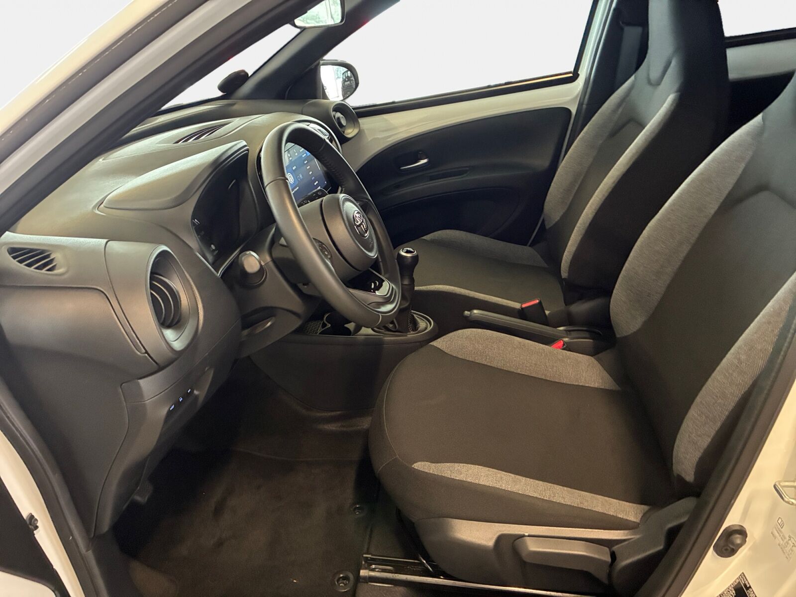 Billede af Toyota Aygo X 1,0 VVT-I Active 72HK 5d