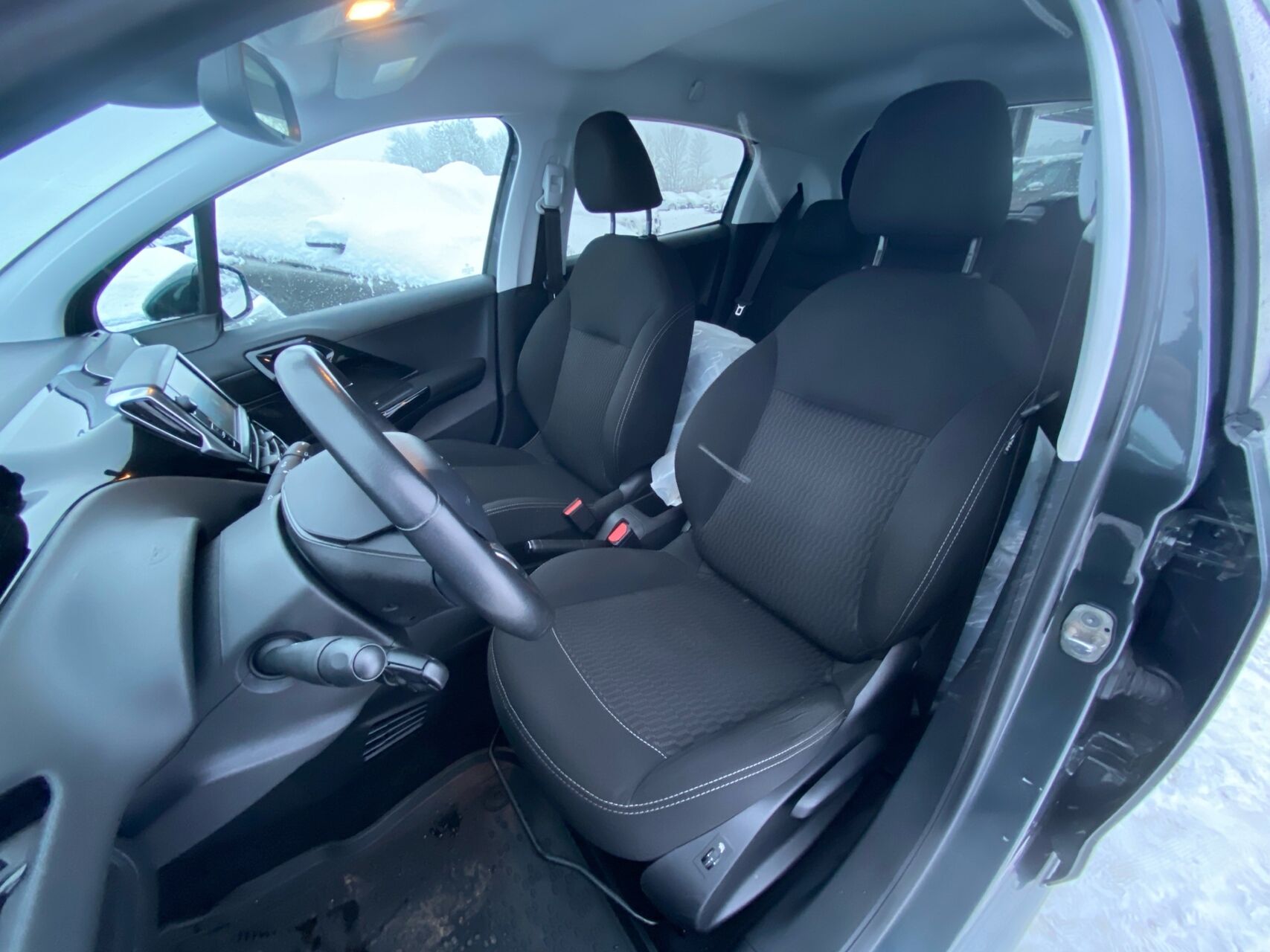 Billede af Peugeot 208 1,6 BlueHDi Chili Plus 100HK 5d