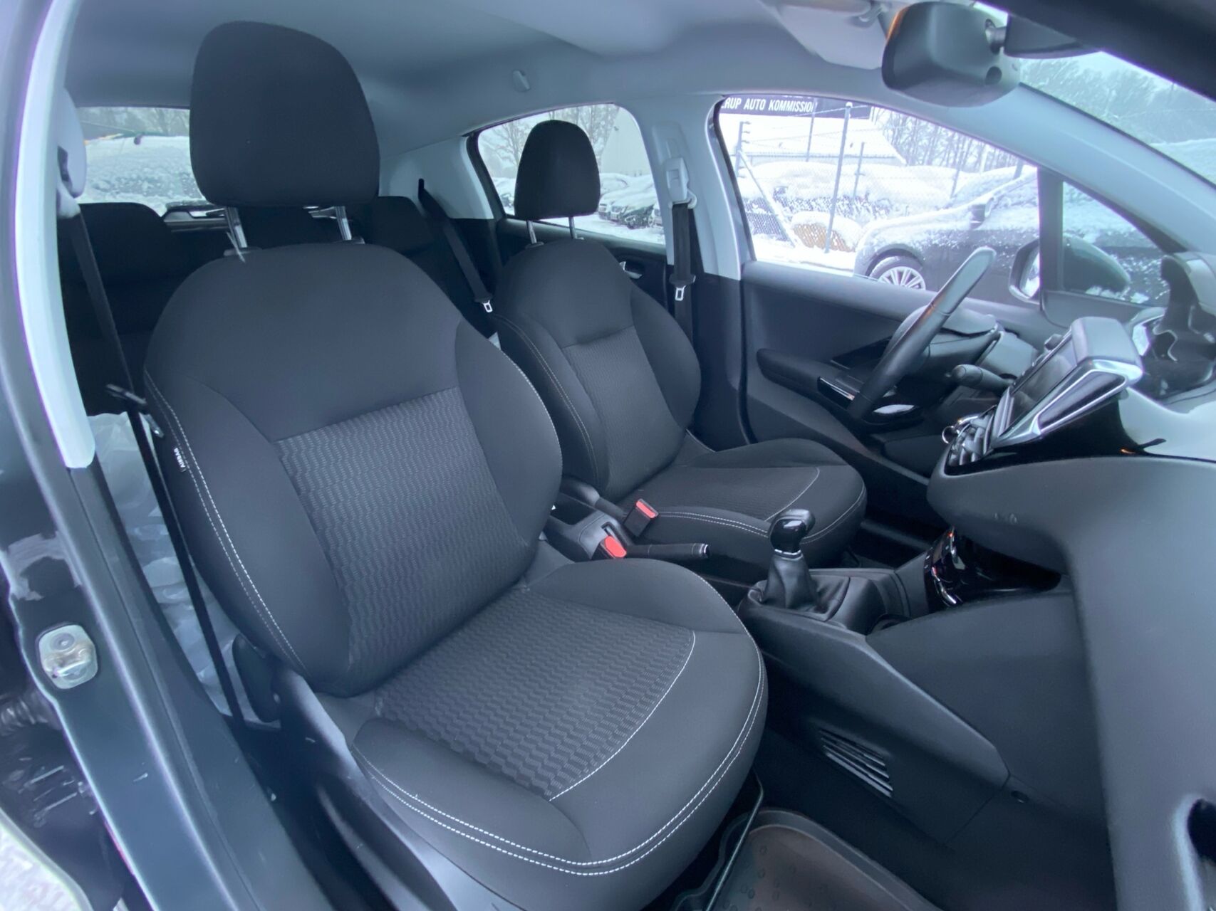 Billede af Peugeot 208 1,6 BlueHDi Chili Plus 100HK 5d