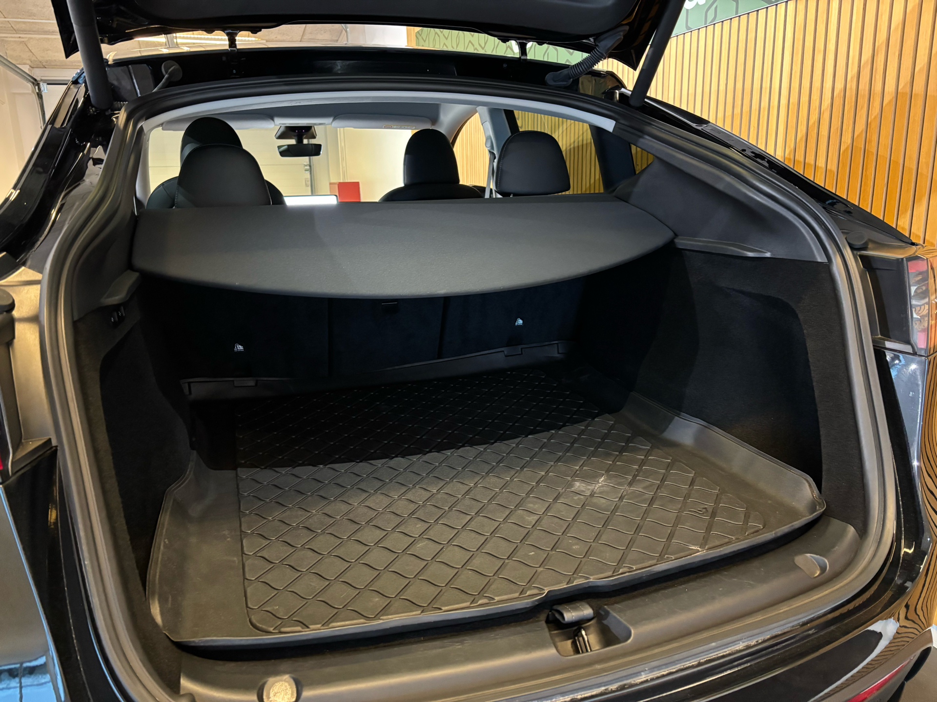 Billede af Tesla Model Y EL Long Range AWD 514HK 5d Aut.