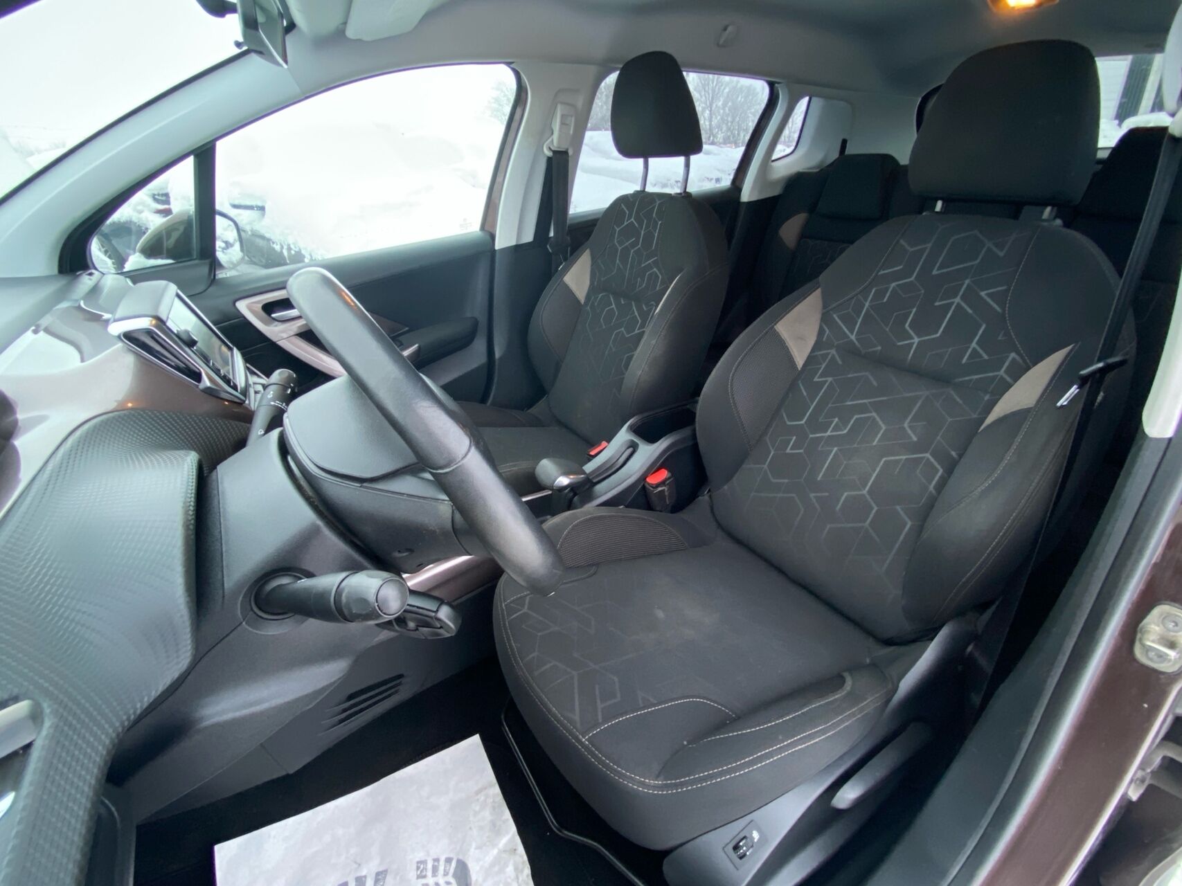 Billede af Peugeot 2008 1,2 VTi Active 82HK