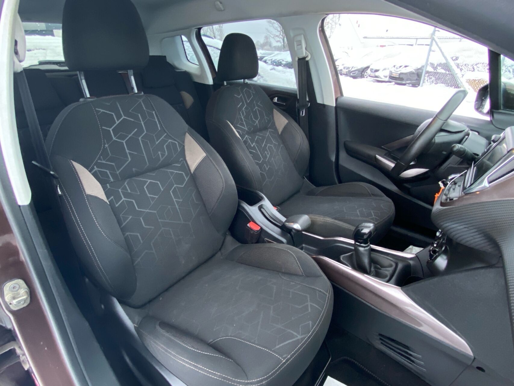 Billede af Peugeot 2008 1,2 VTi Active 82HK