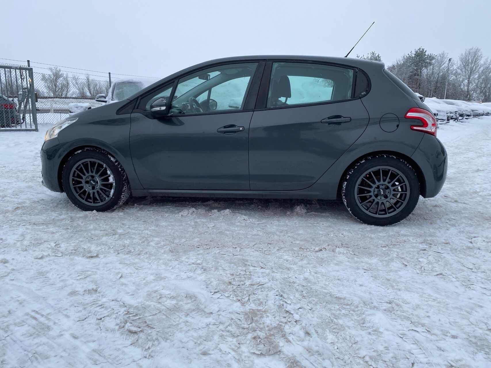 Billede af Peugeot 208 1,6 e-HDi Allure 92HK 5d