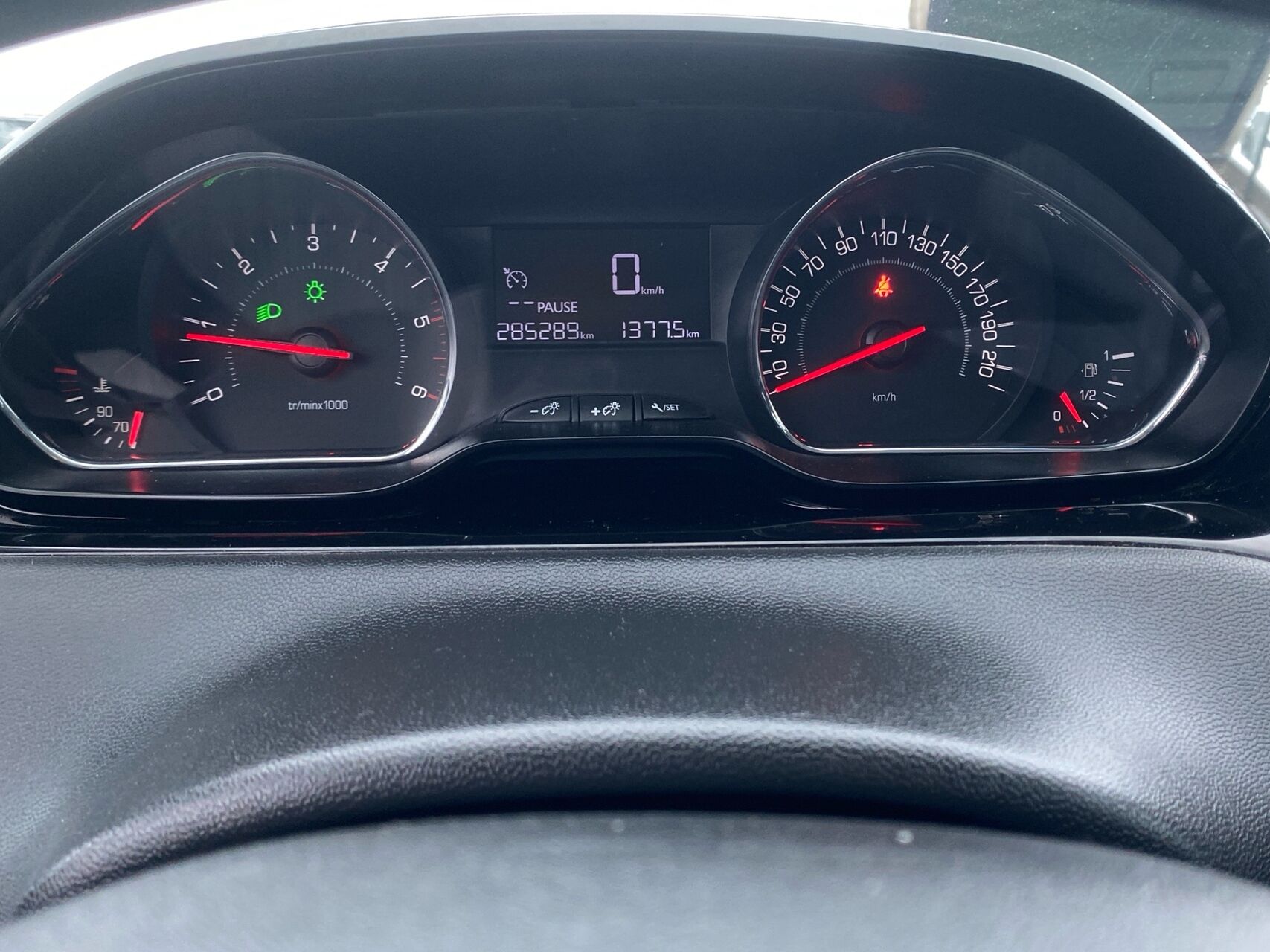 Billede af Peugeot 208 1,6 e-HDi Allure 92HK 5d