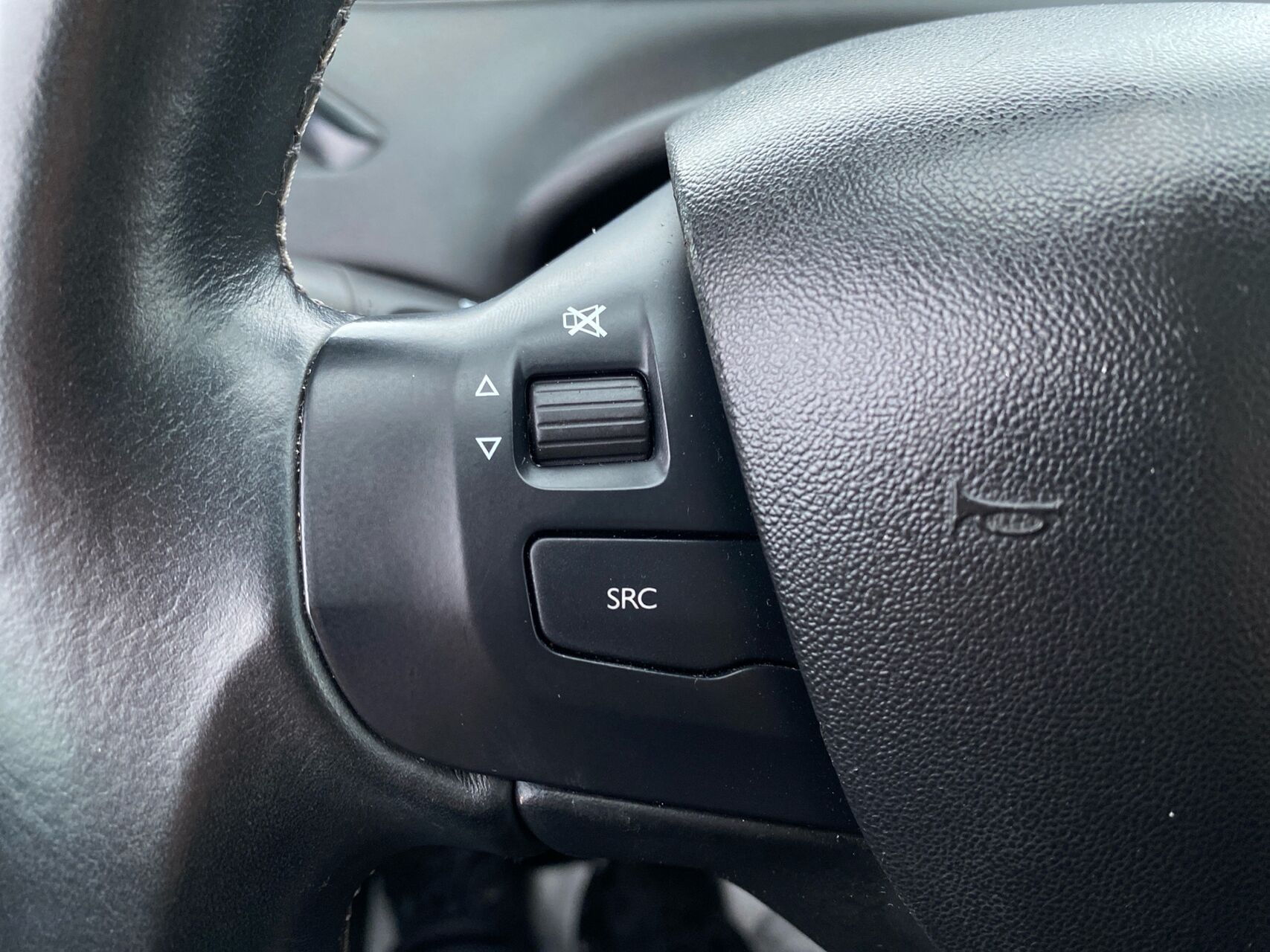 Billede af Peugeot 208 1,6 e-HDi Allure 92HK 5d