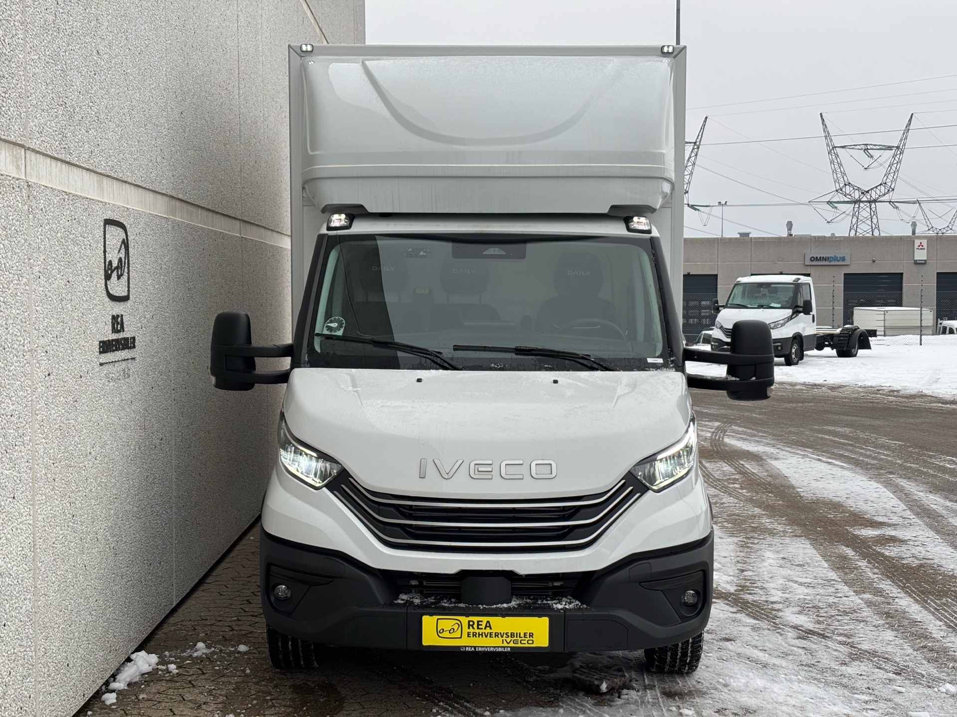 Billede af Iveco Daily 35S18 4100mm 3,0 D 180HK Ladv./Chas. 8g Aut.