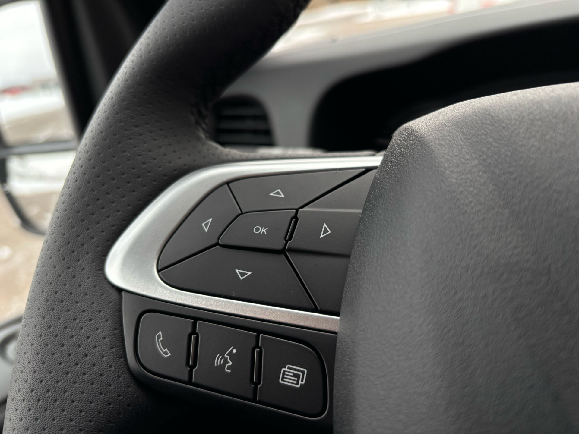 Billede af Iveco Daily 35S18 4100mm 3,0 D 180HK Ladv./Chas. 8g Aut.